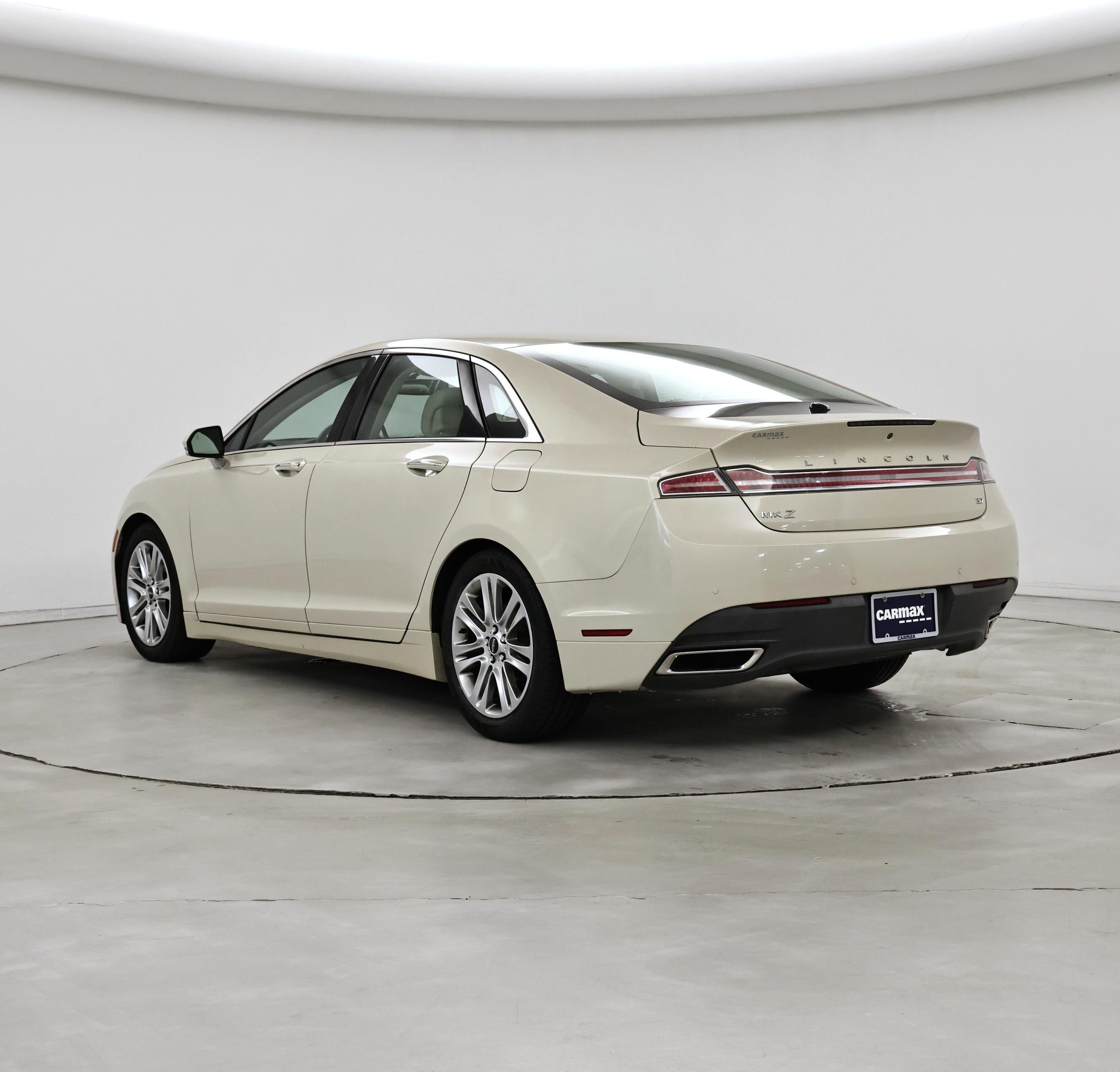 Thumbnail: 2015 Lincoln MKZ - 2