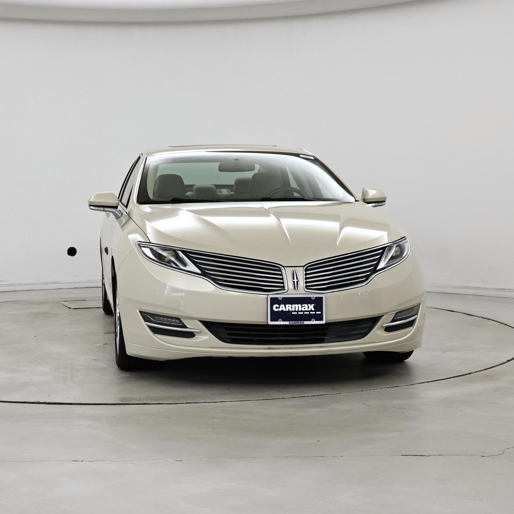 Thumbnail: 2015 Lincoln MKZ - 5