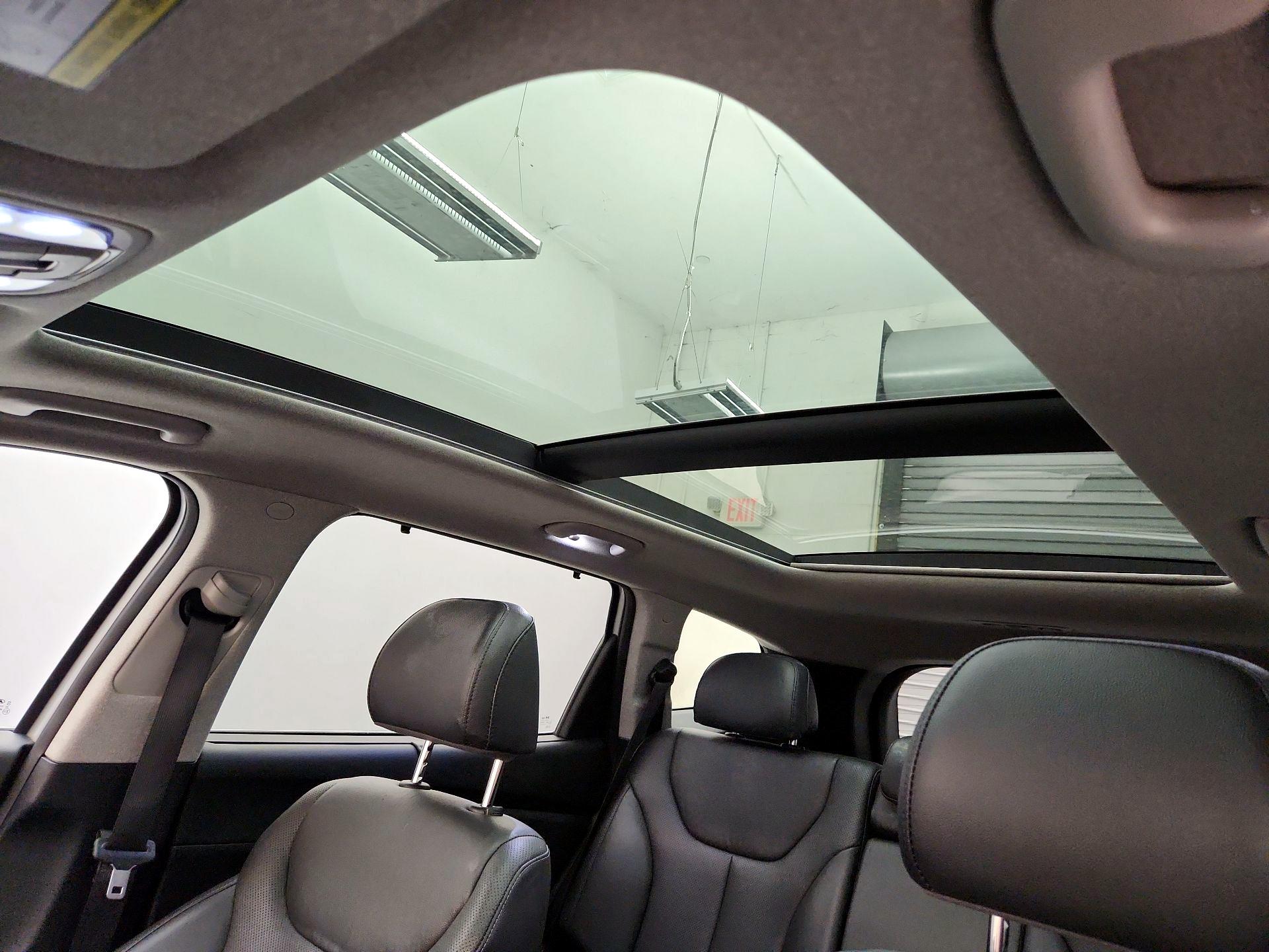 Thumbnail: 2020 Hyundai Santa Fe - 20