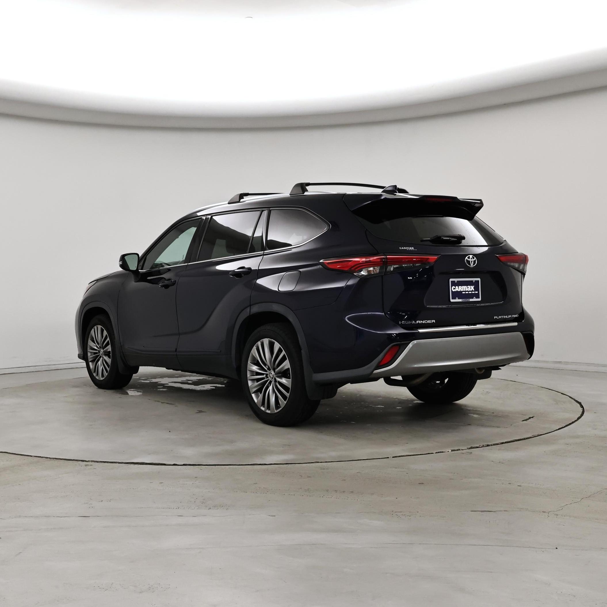 Thumbnail: 2020 Toyota Highlander - 2