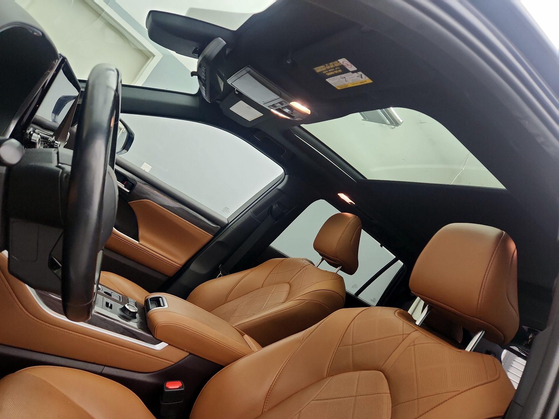 Thumbnail: 2020 Toyota Highlander - 20