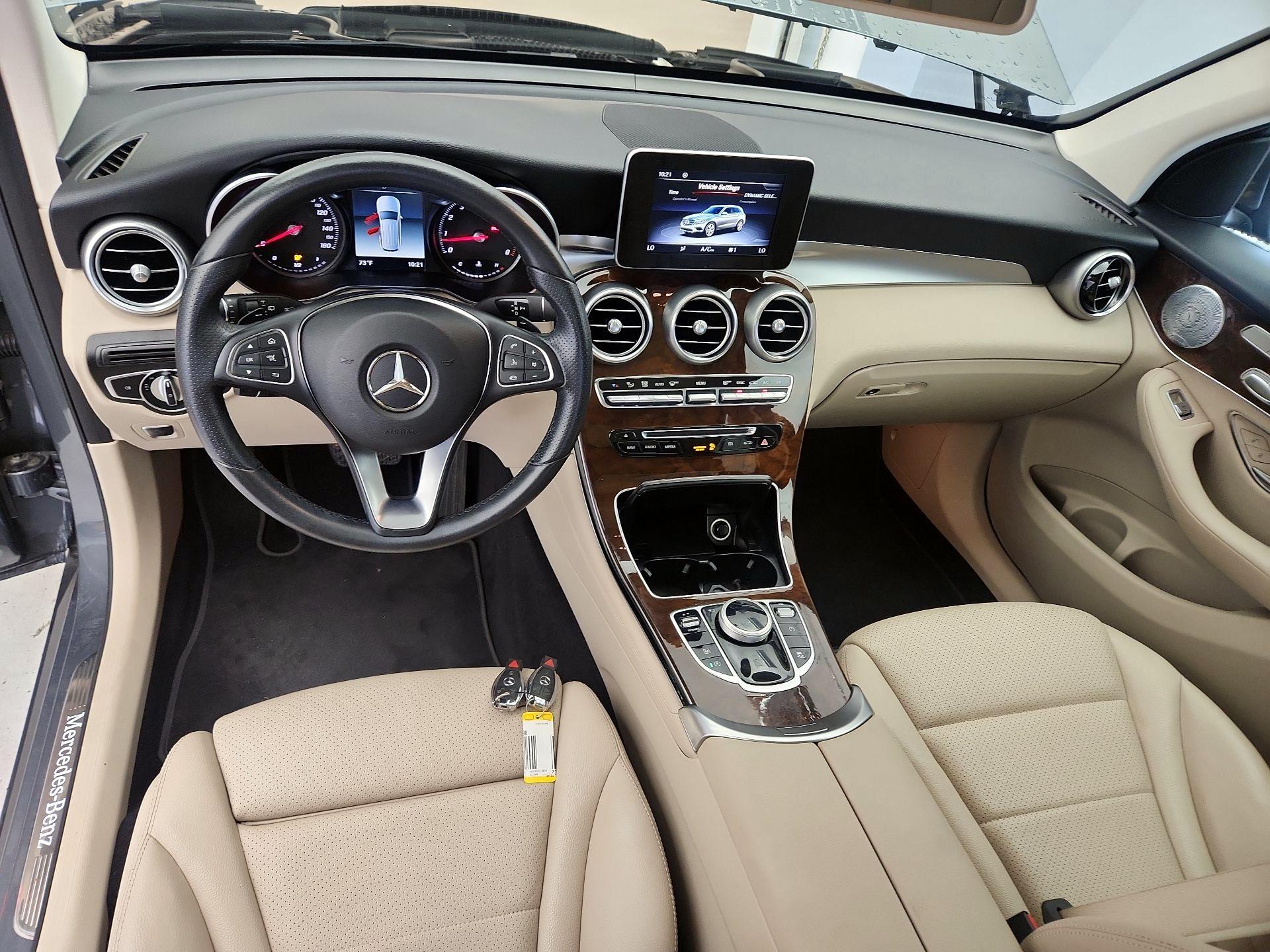 Thumbnail: 2018 Mercedes-Benz GLC - 9