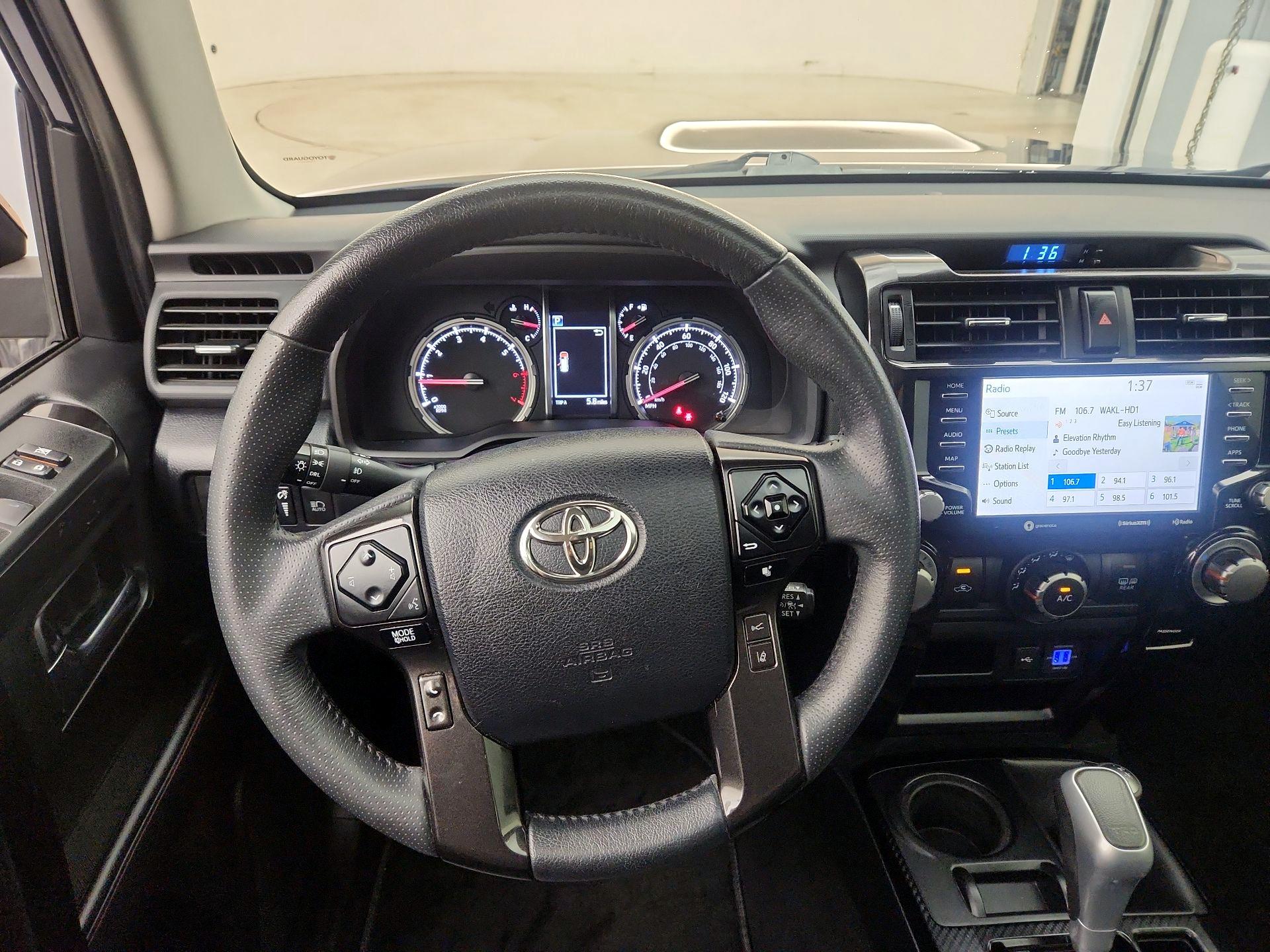 Thumbnail: 2021 Toyota 4Runner - 10