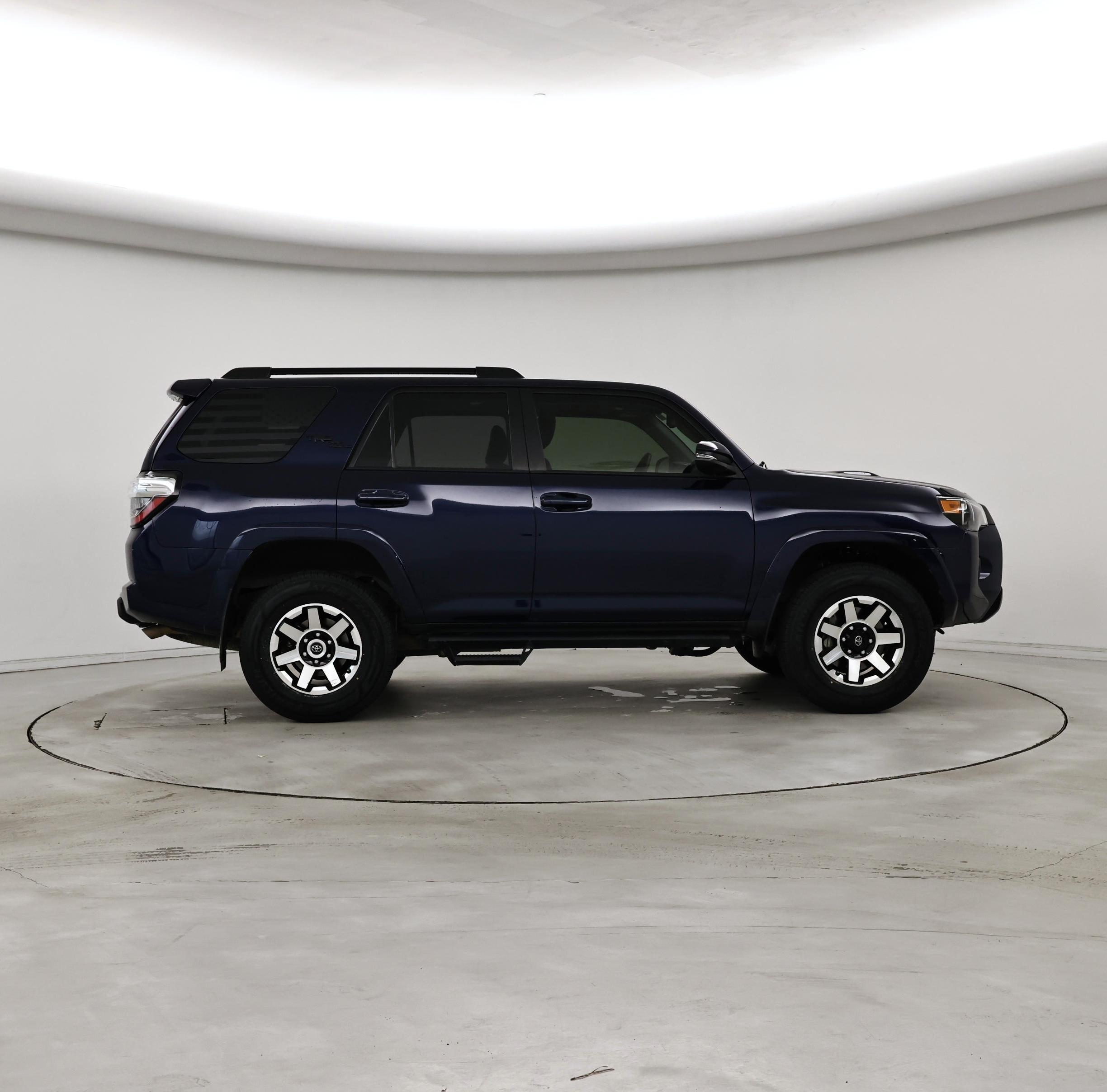 Thumbnail: 2021 Toyota 4Runner - 7
