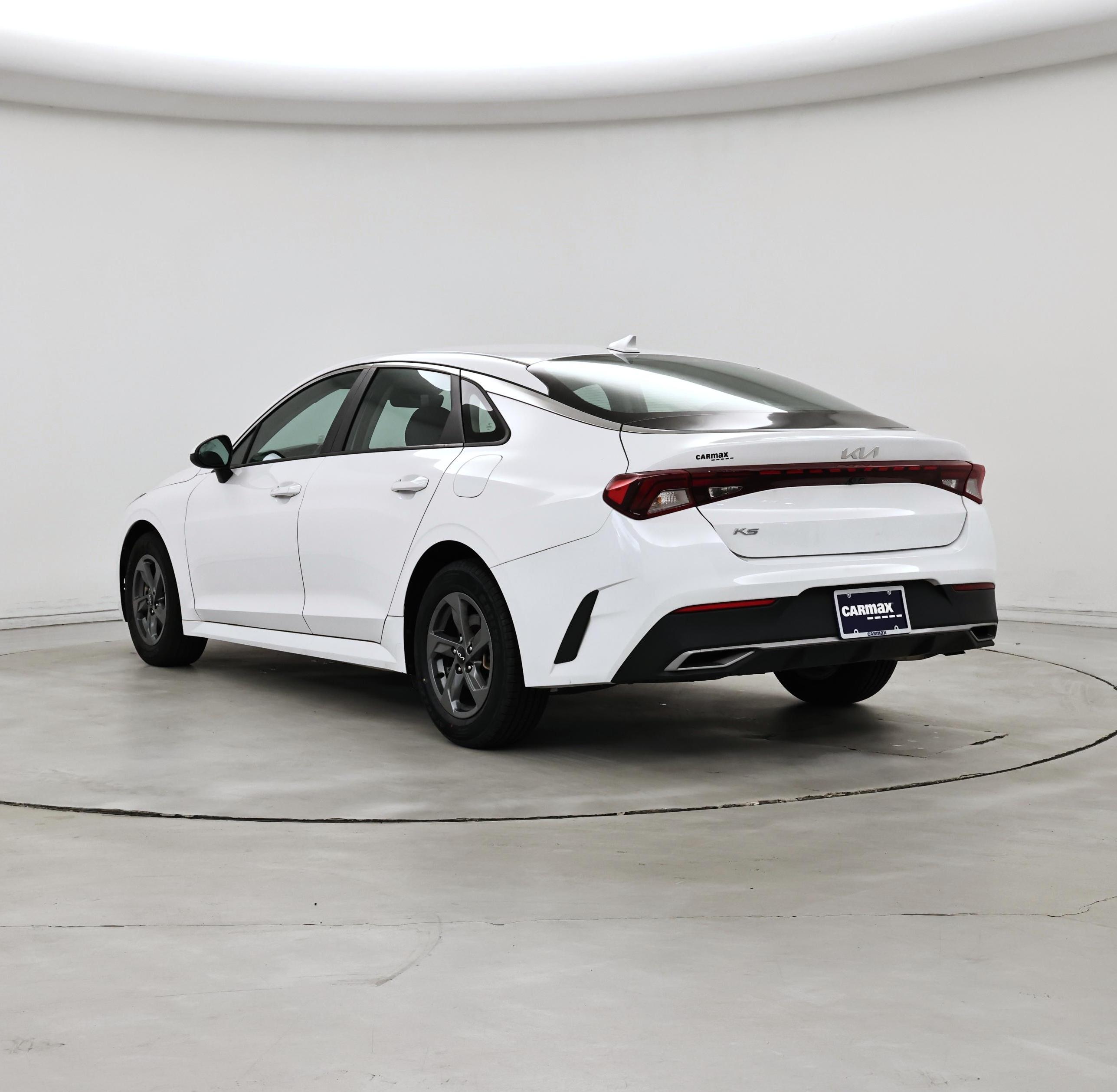 Thumbnail: 2022 Kia K5 - 2