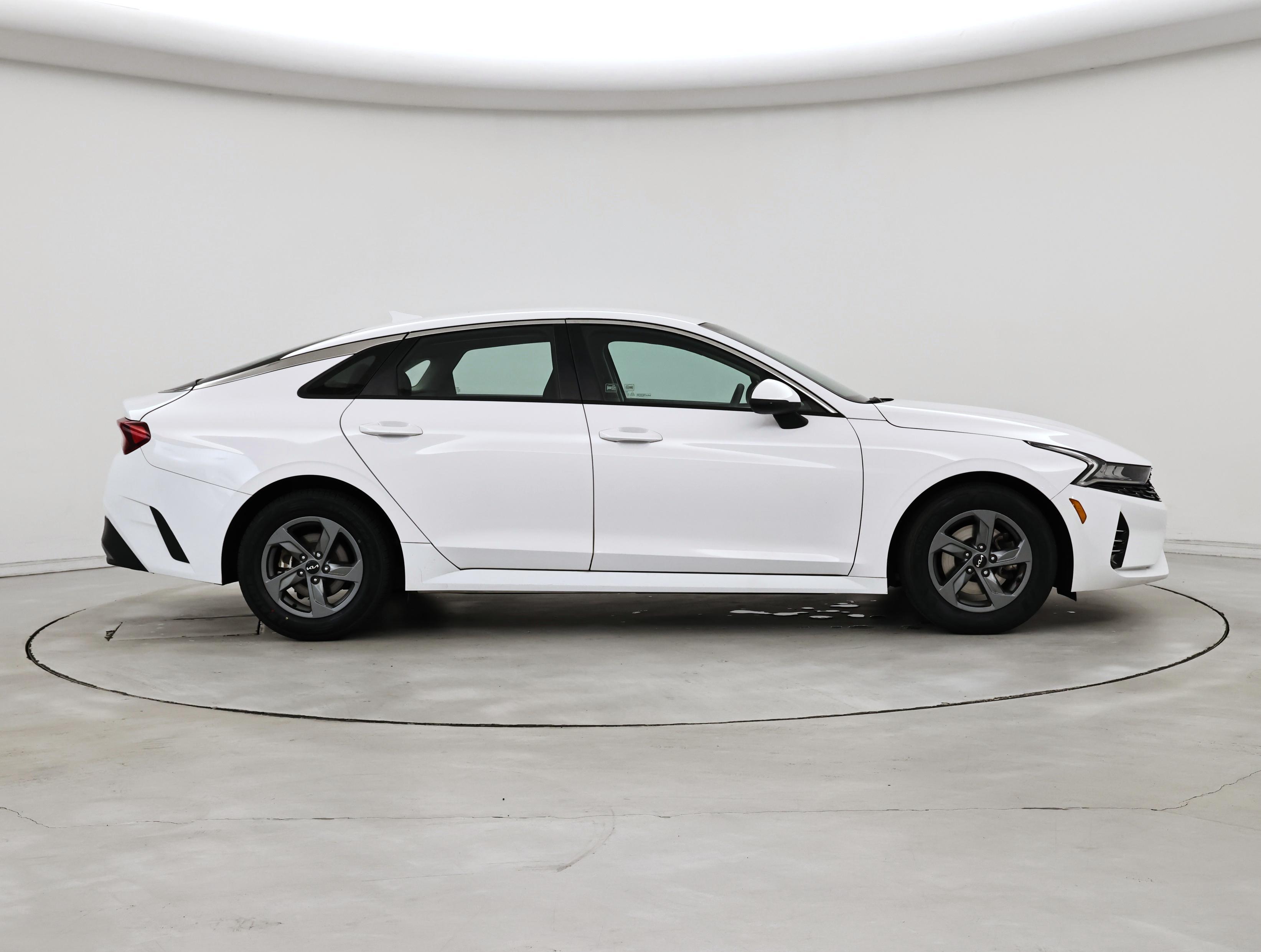 Thumbnail: 2022 Kia K5 - 7