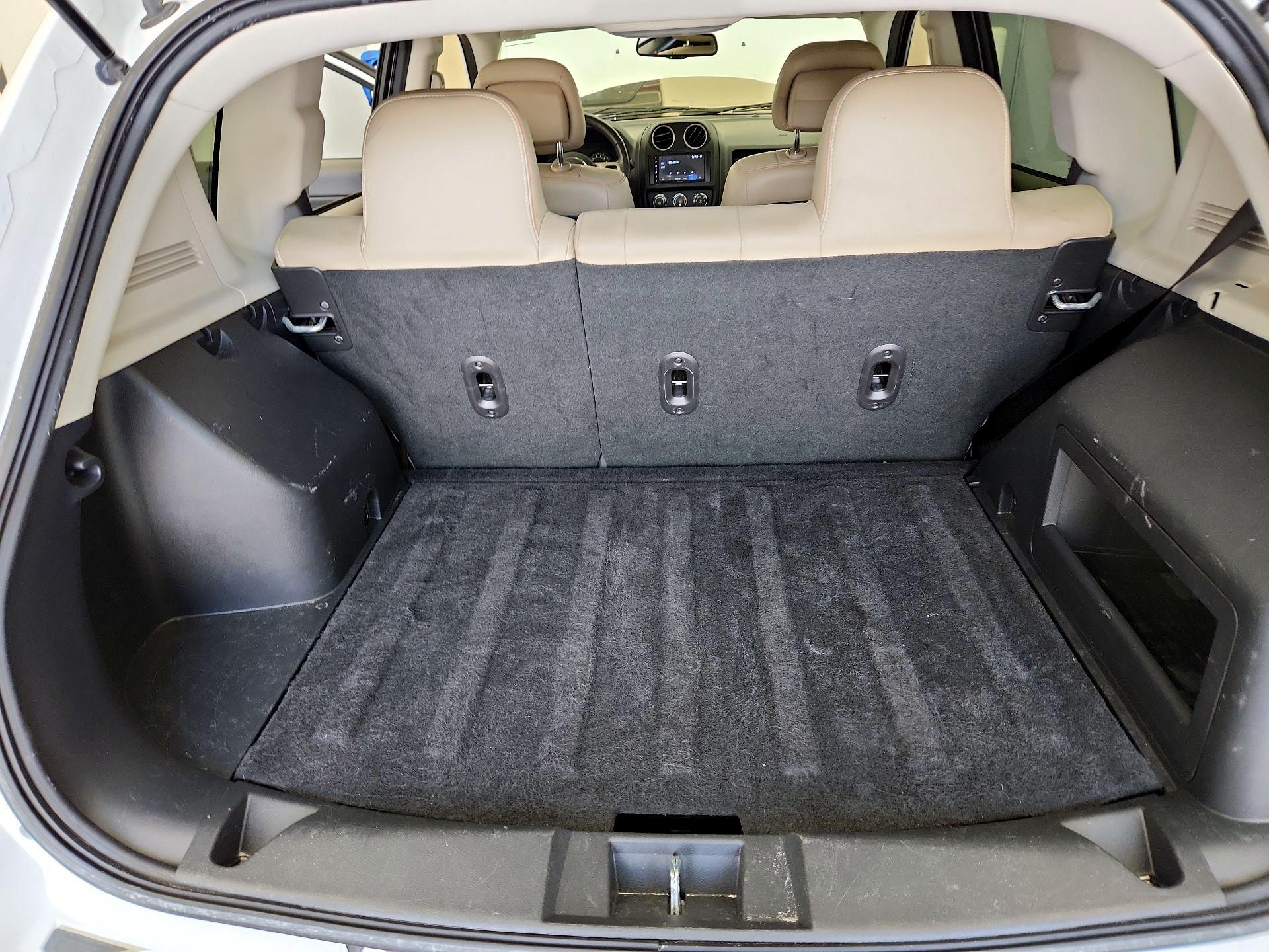 Thumbnail: 2016 Jeep Compass - 19