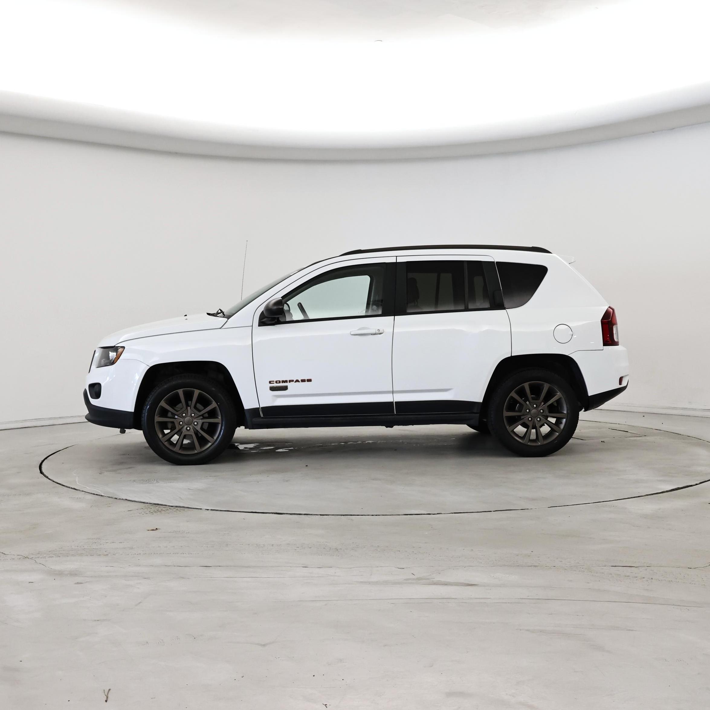 Thumbnail: 2016 Jeep Compass - 3
