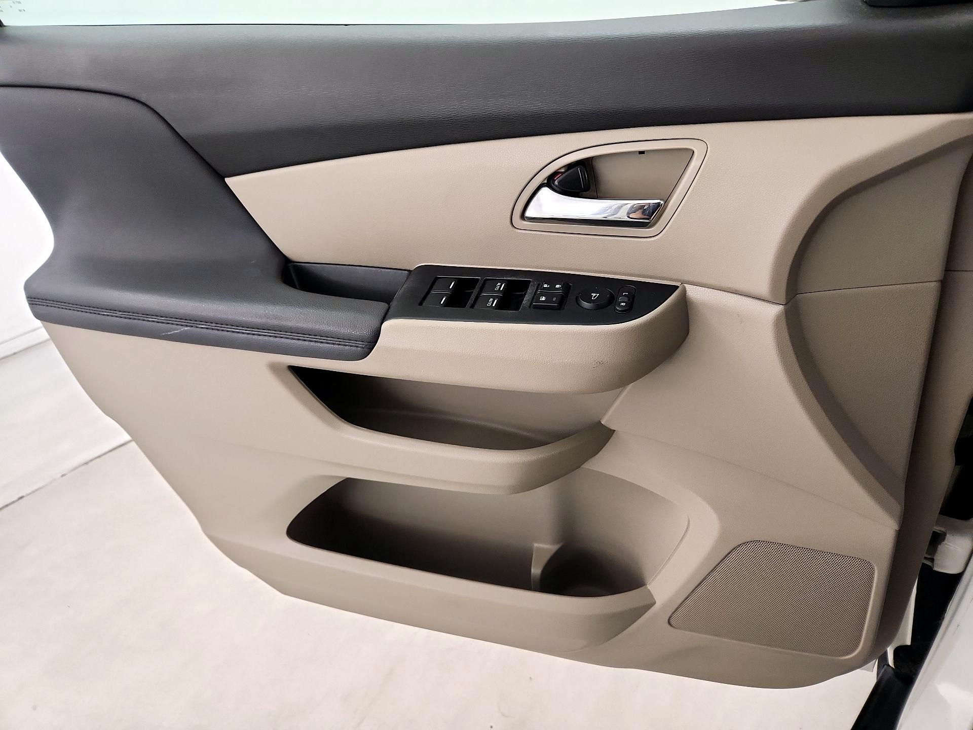 Thumbnail: 2014 Honda Odyssey - 12