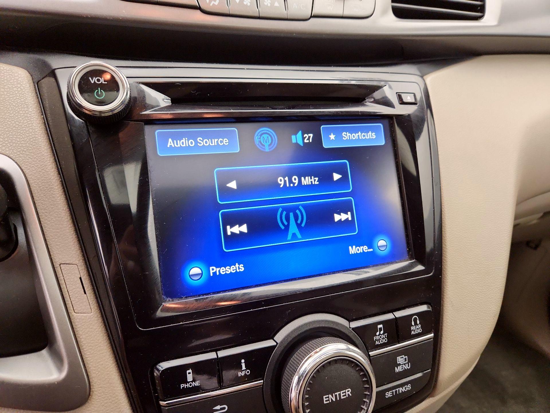 Thumbnail: 2014 Honda Odyssey - 15