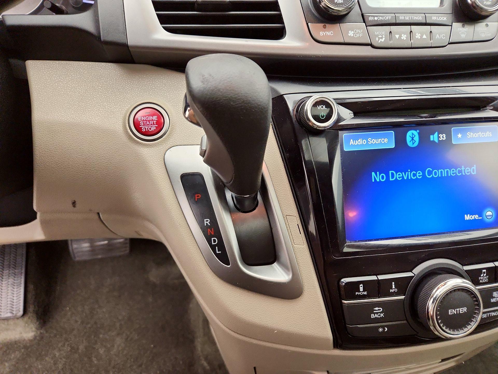 Thumbnail: 2014 Honda Odyssey - 17