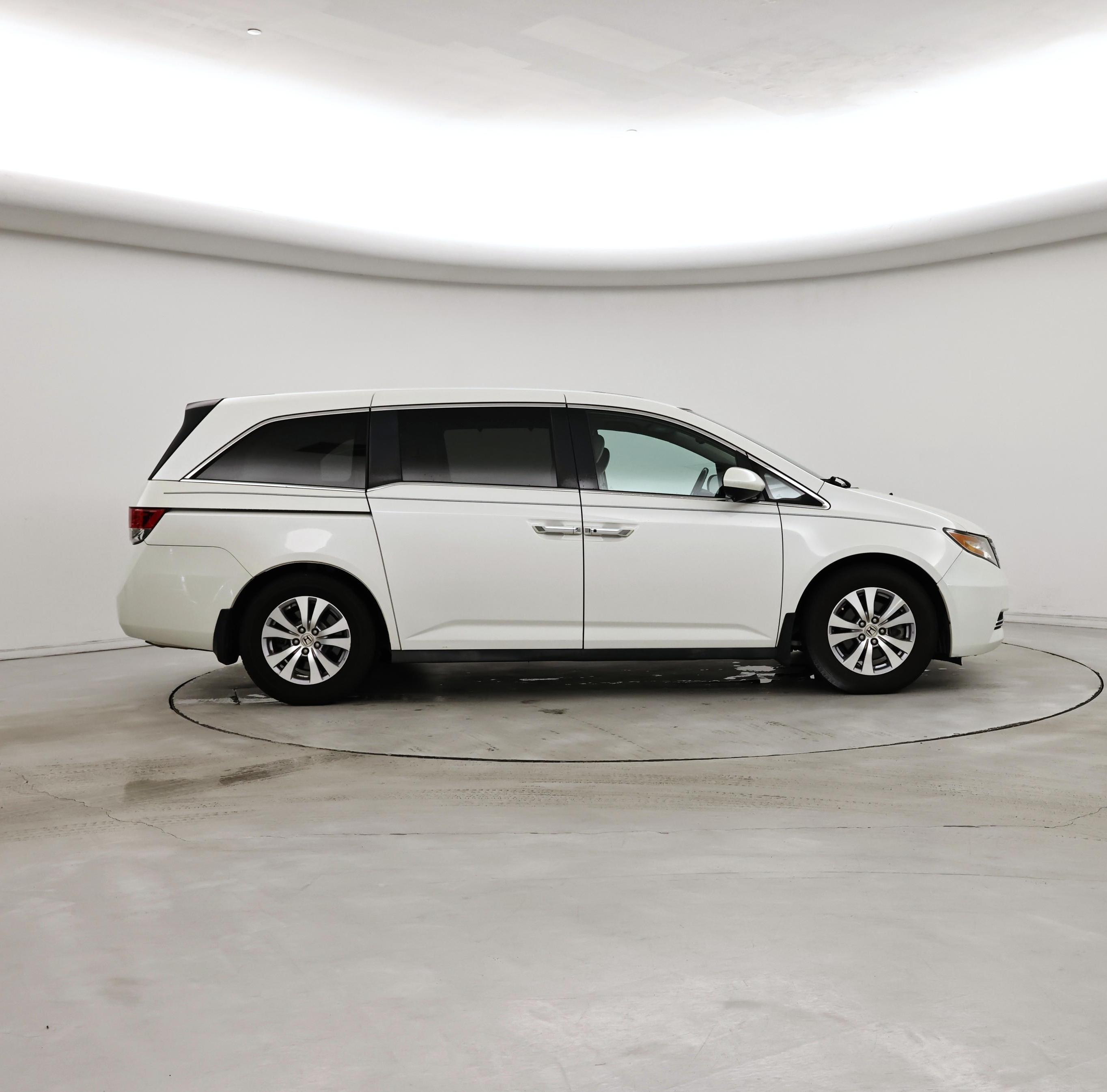 Thumbnail: 2014 Honda Odyssey - 7