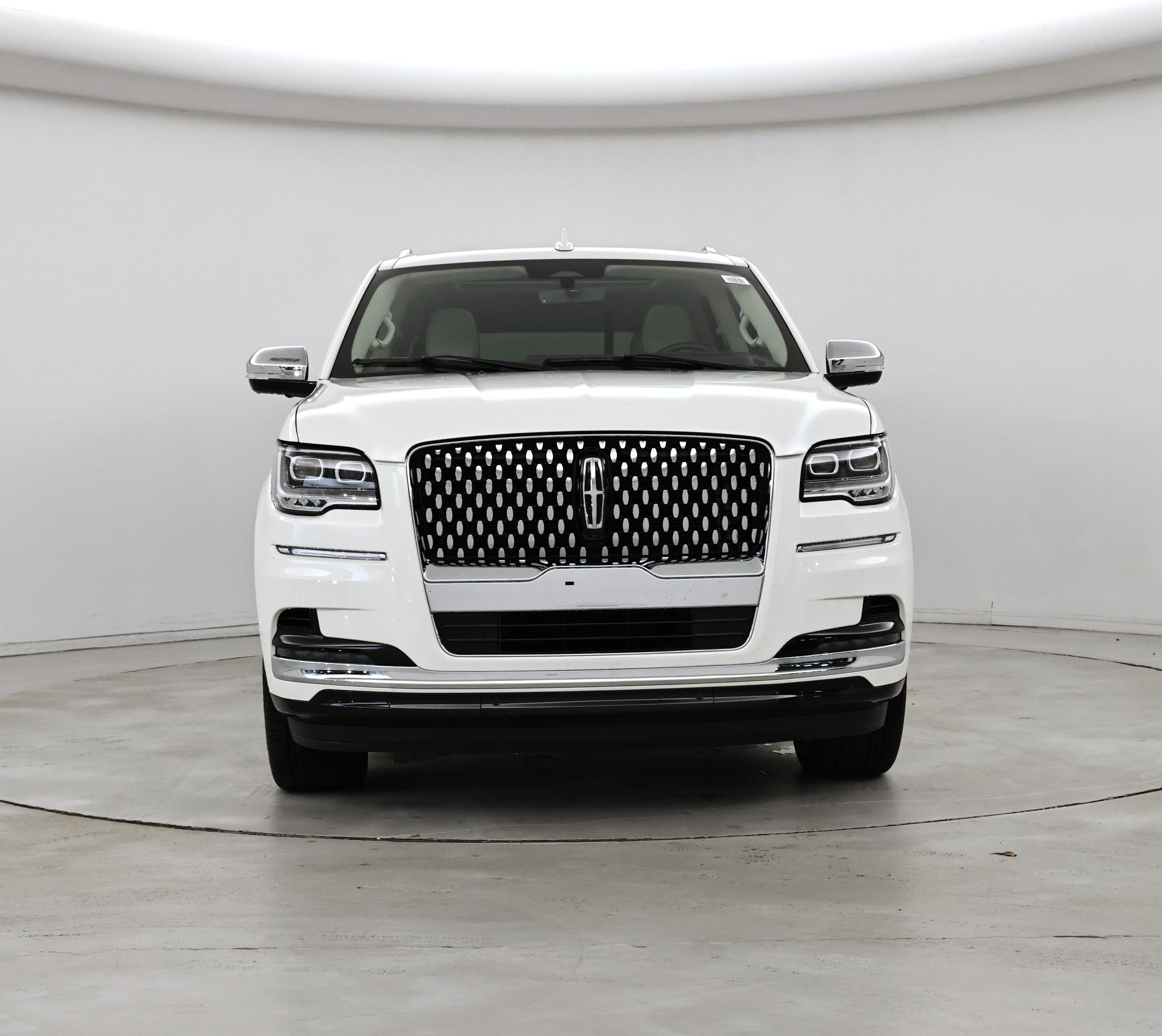 Thumbnail: 2023 Lincoln Navigator L - 5