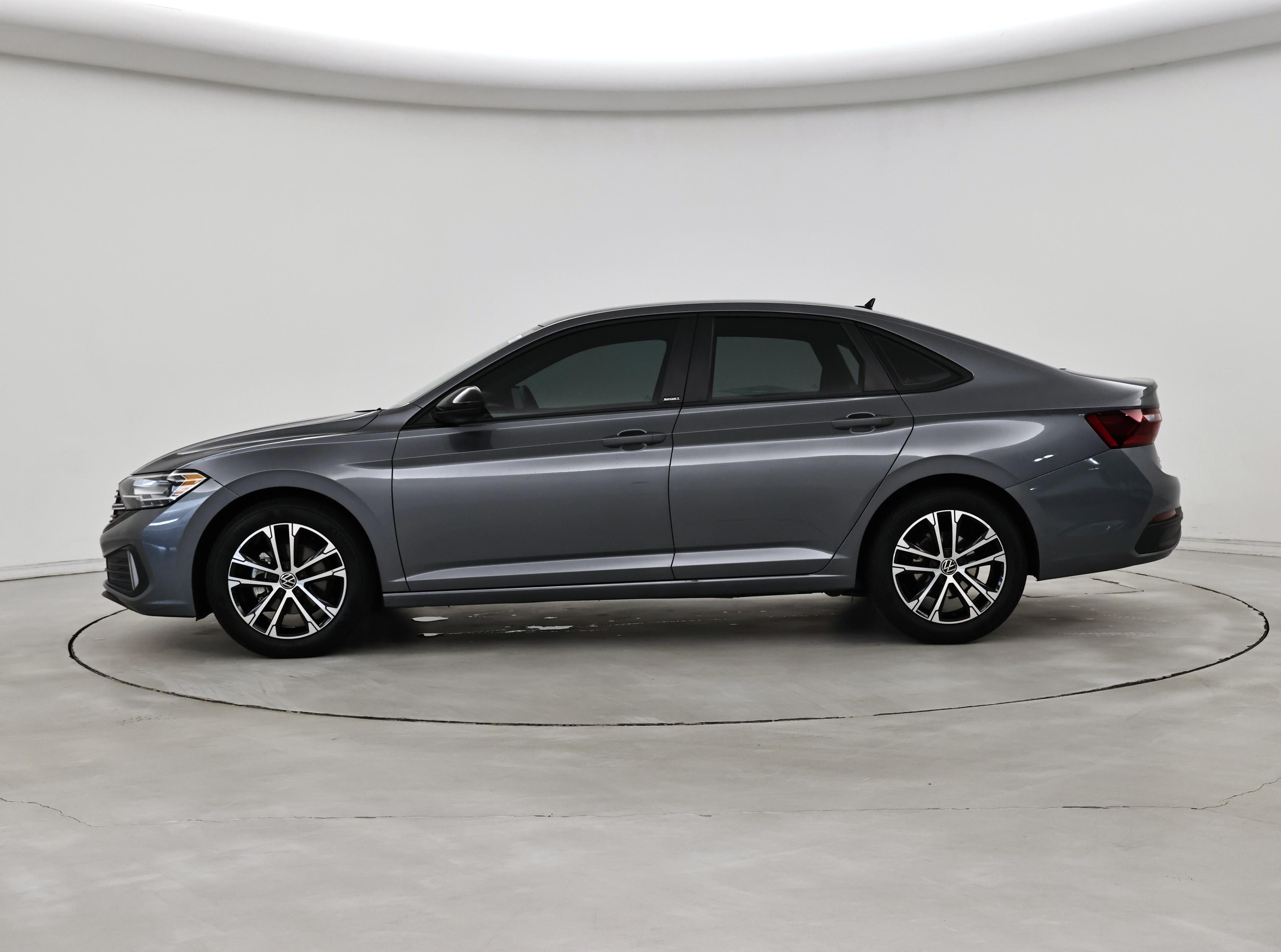 Thumbnail: 2024 Volkswagen Jetta - 3