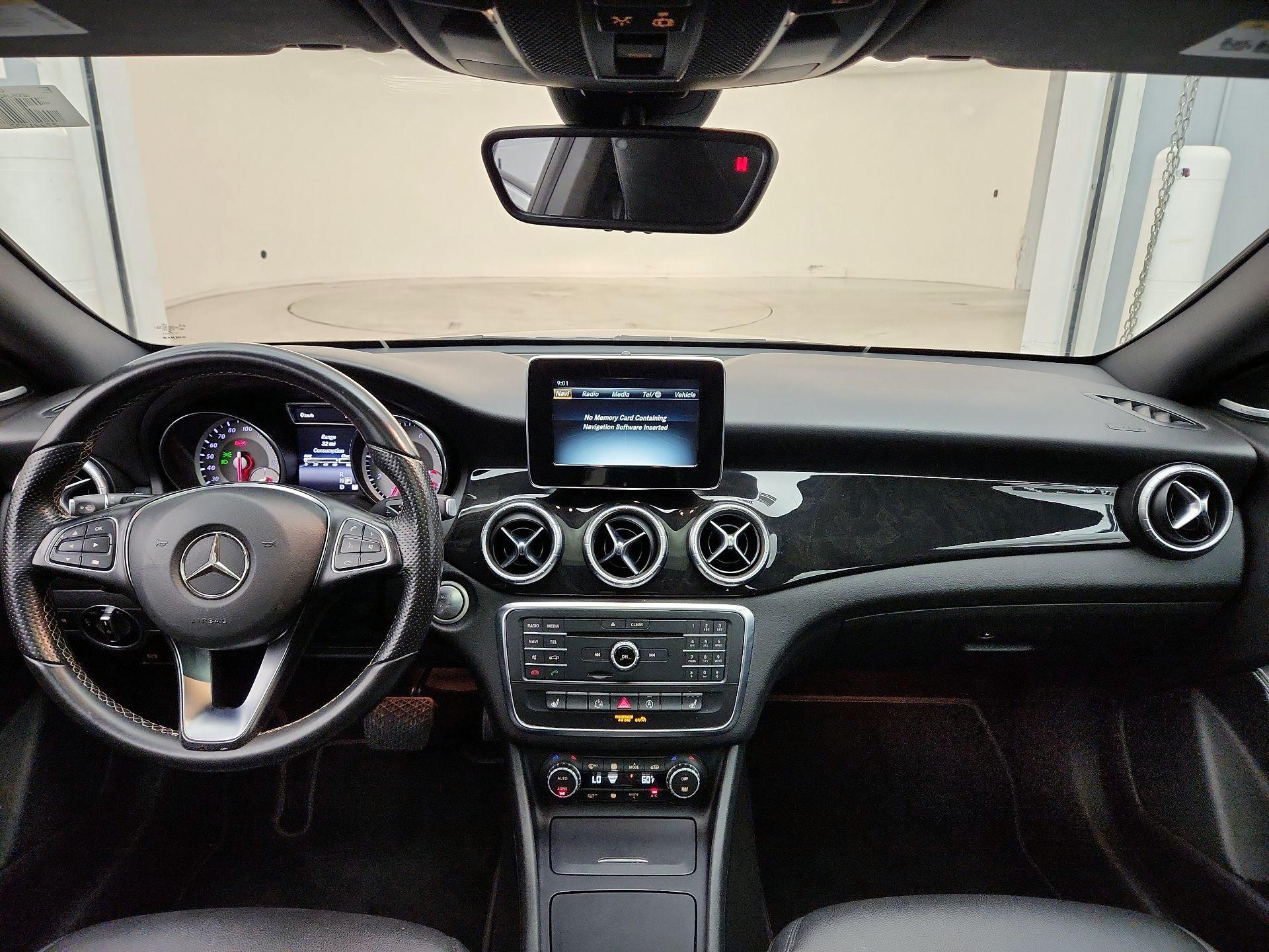 Thumbnail: 2015 Mercedes-Benz CLA - 9