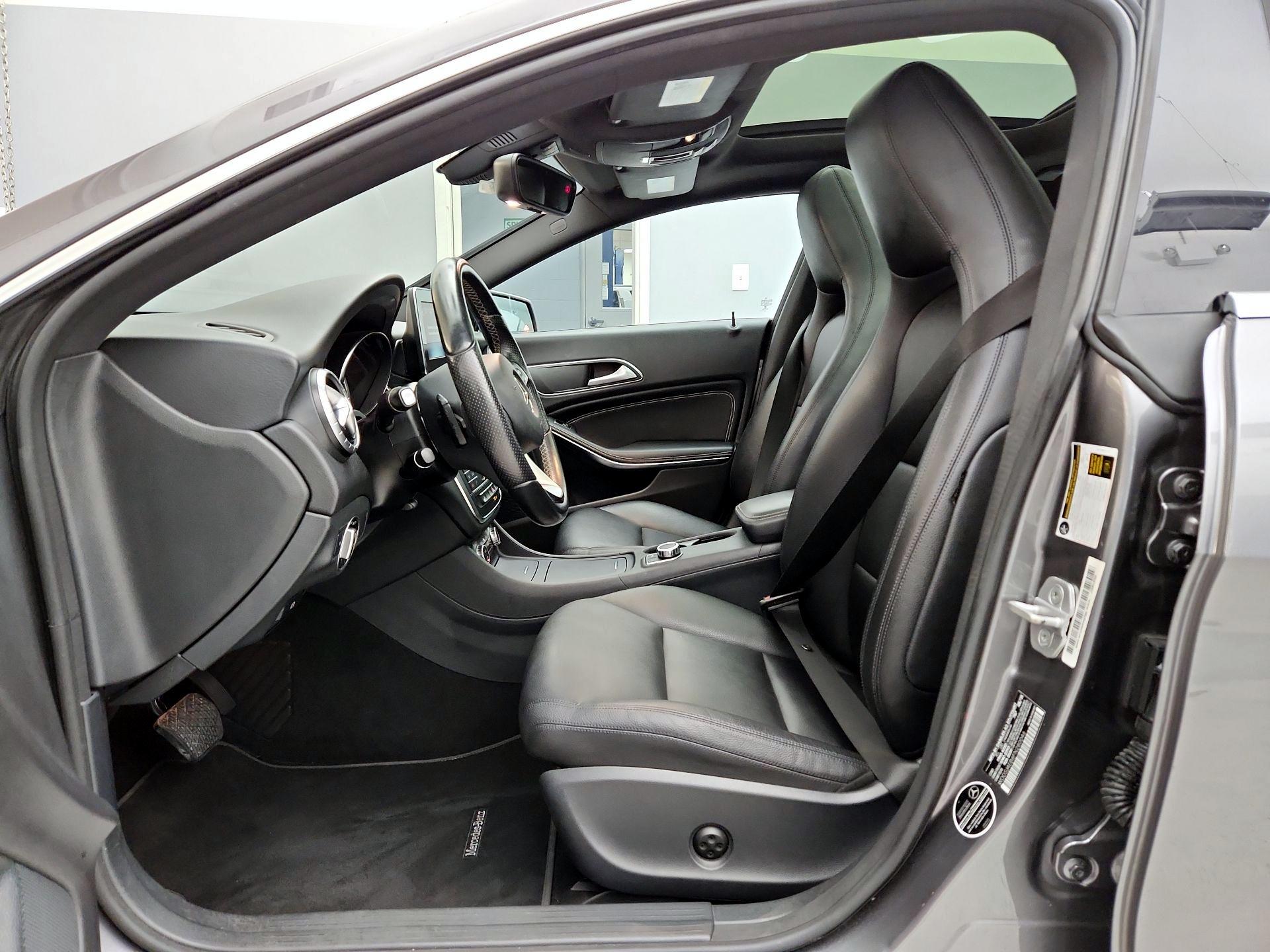 Thumbnail: 2015 Mercedes-Benz CLA - 11
