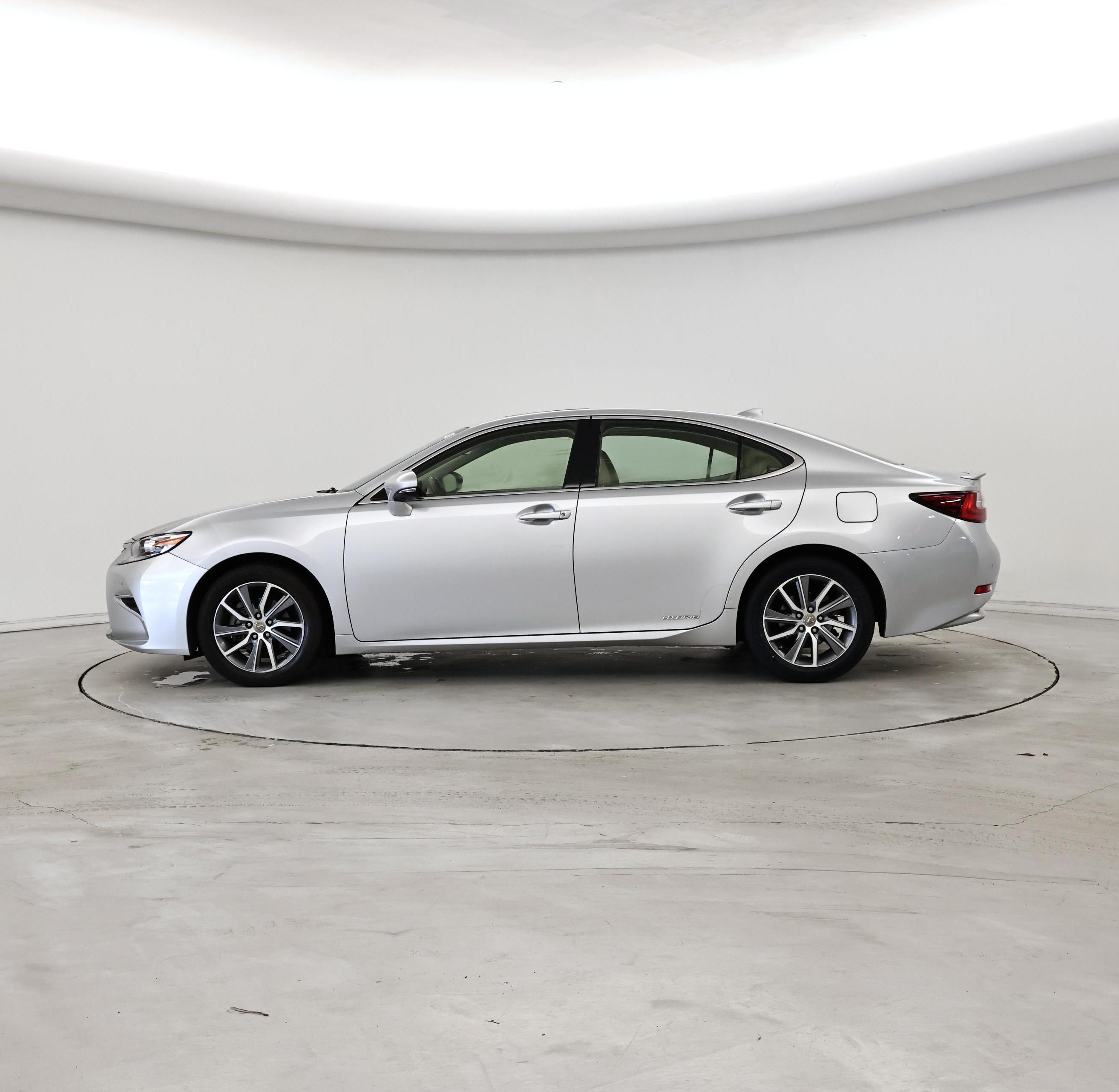Thumbnail: 2016 Lexus ES - 3