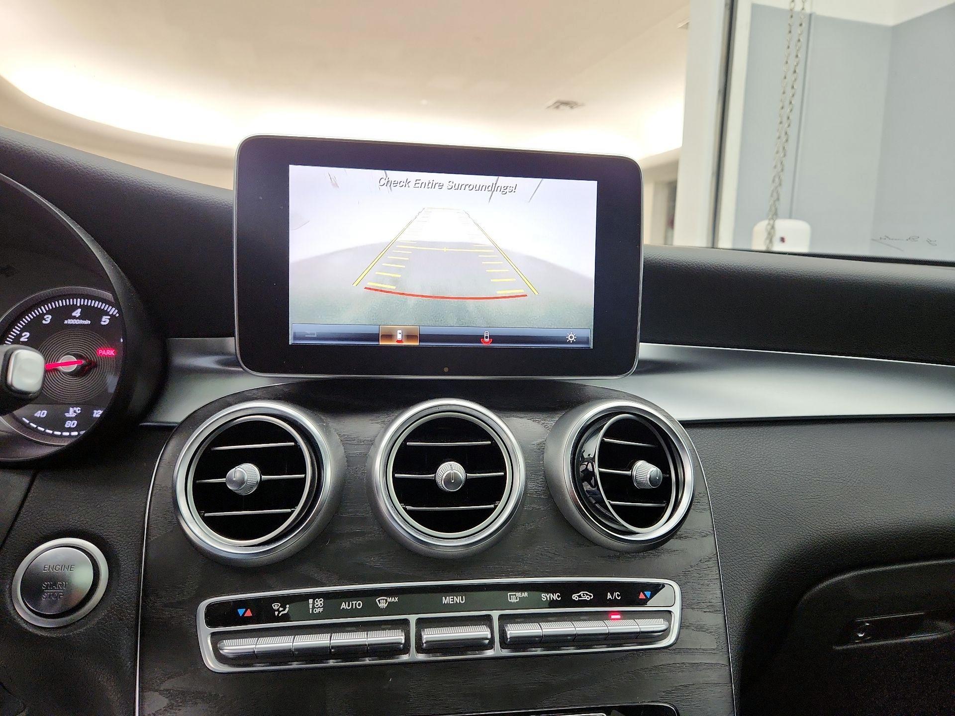Thumbnail: 2016 Mercedes-Benz GLC - 15