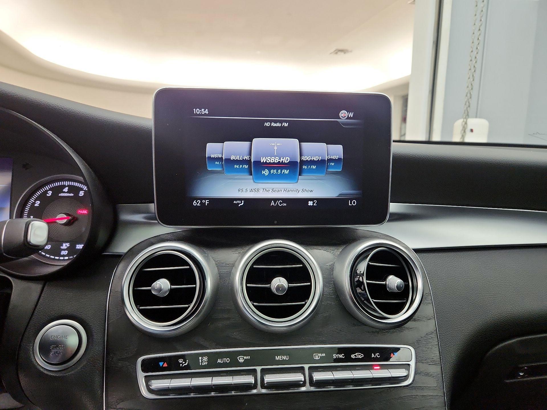 Thumbnail: 2016 Mercedes-Benz GLC - 16