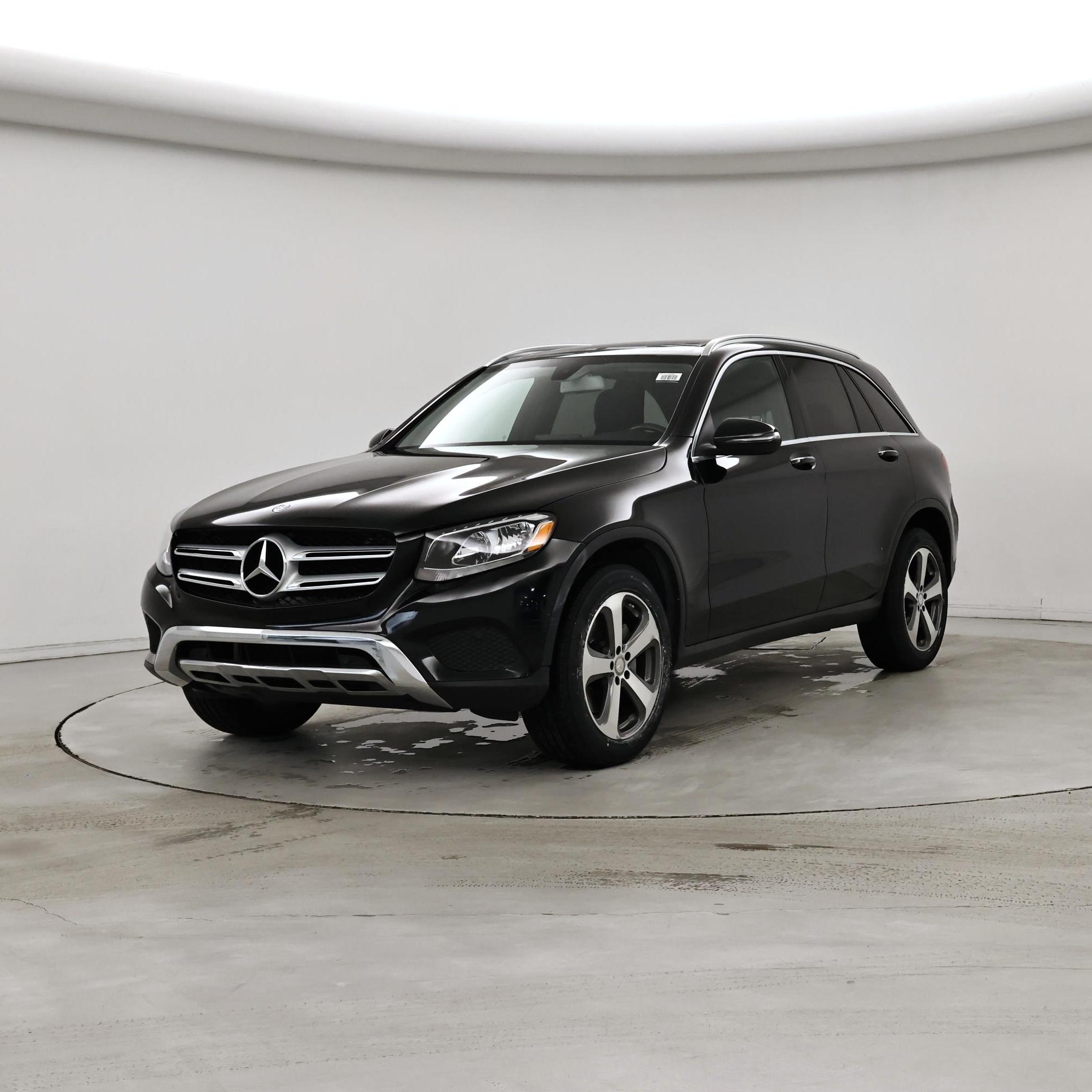 Thumbnail: 2016 Mercedes-Benz GLC - 4