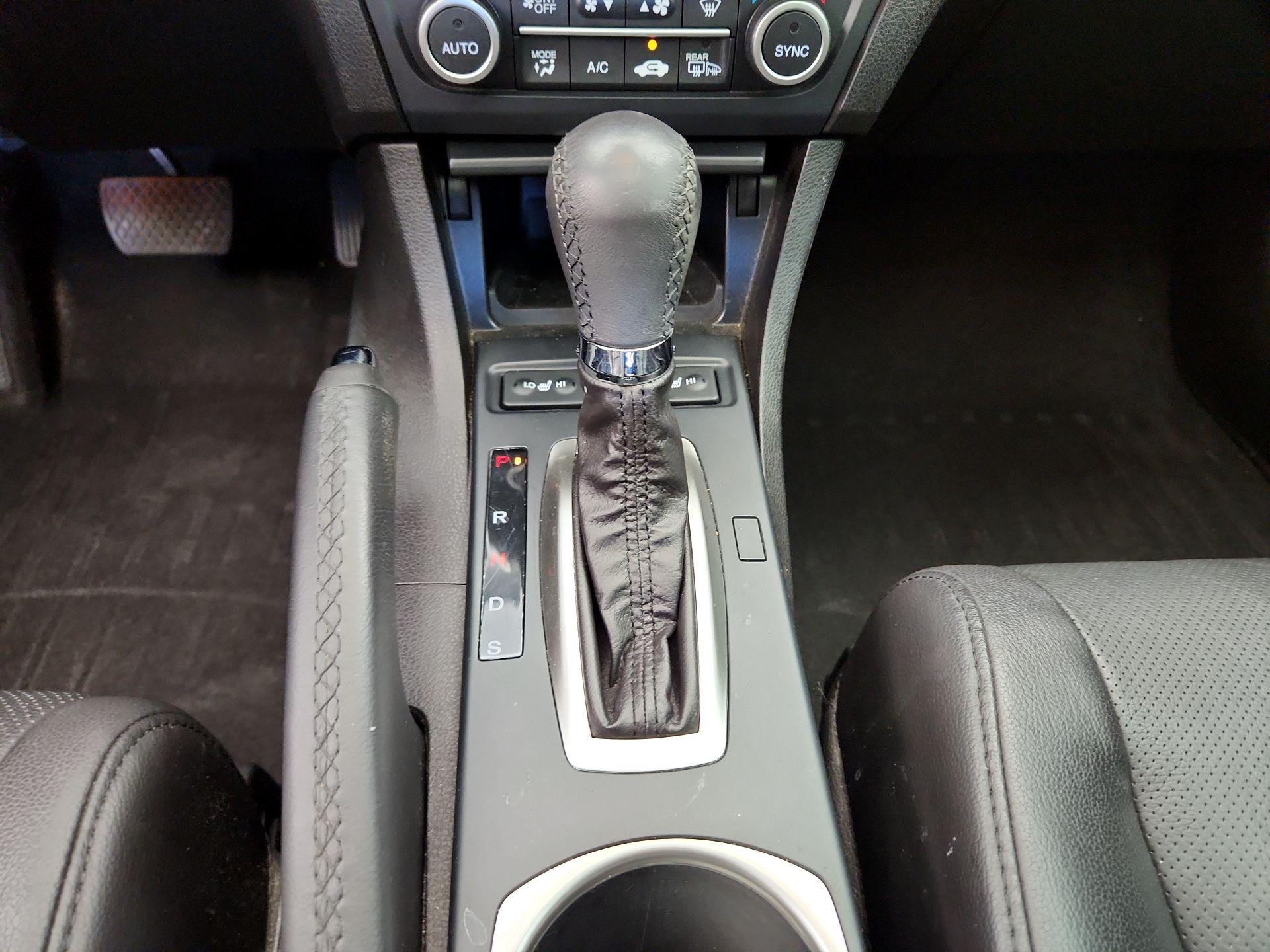 Thumbnail: 2016 Acura ILX - 17