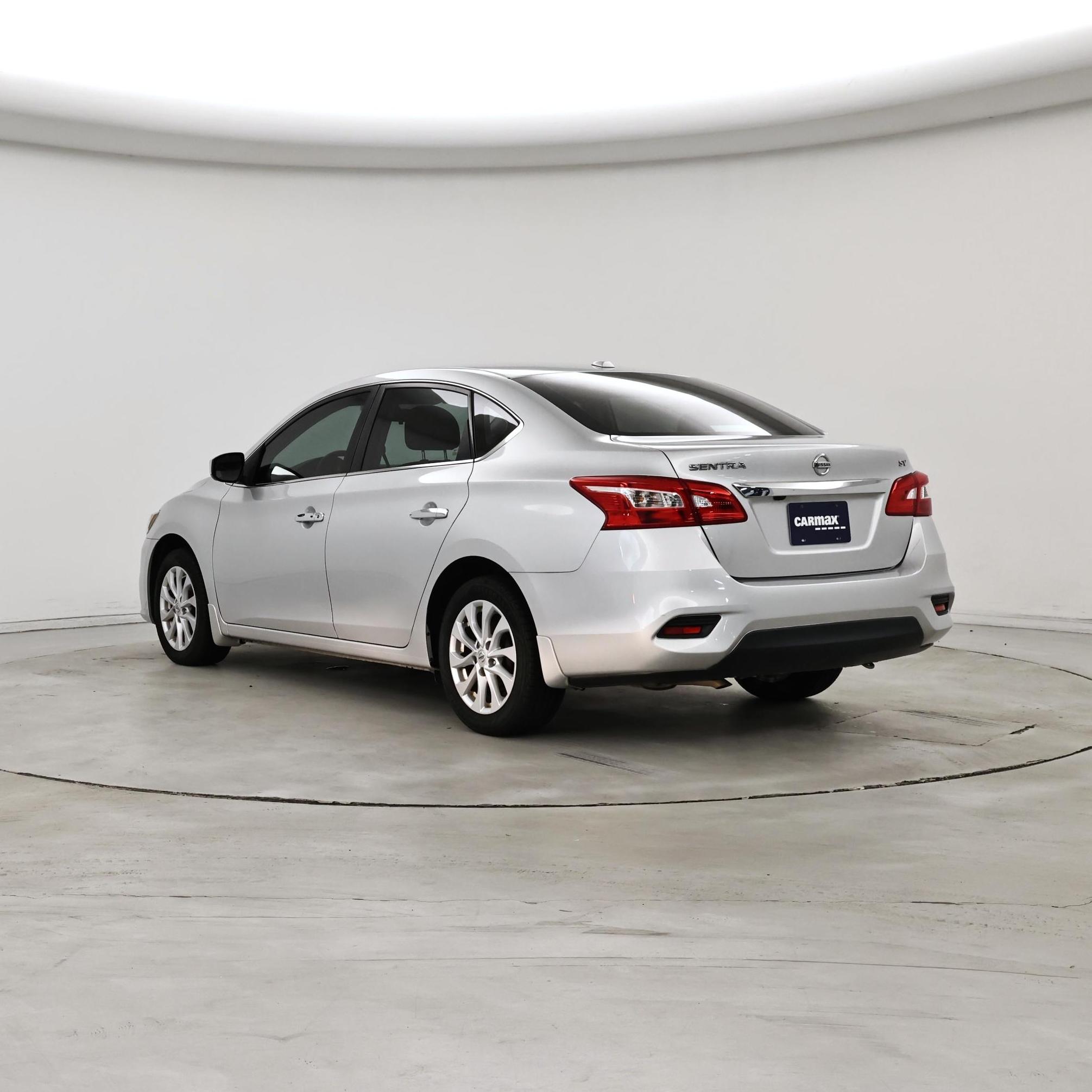 Thumbnail: 2019 Nissan Sentra - 2