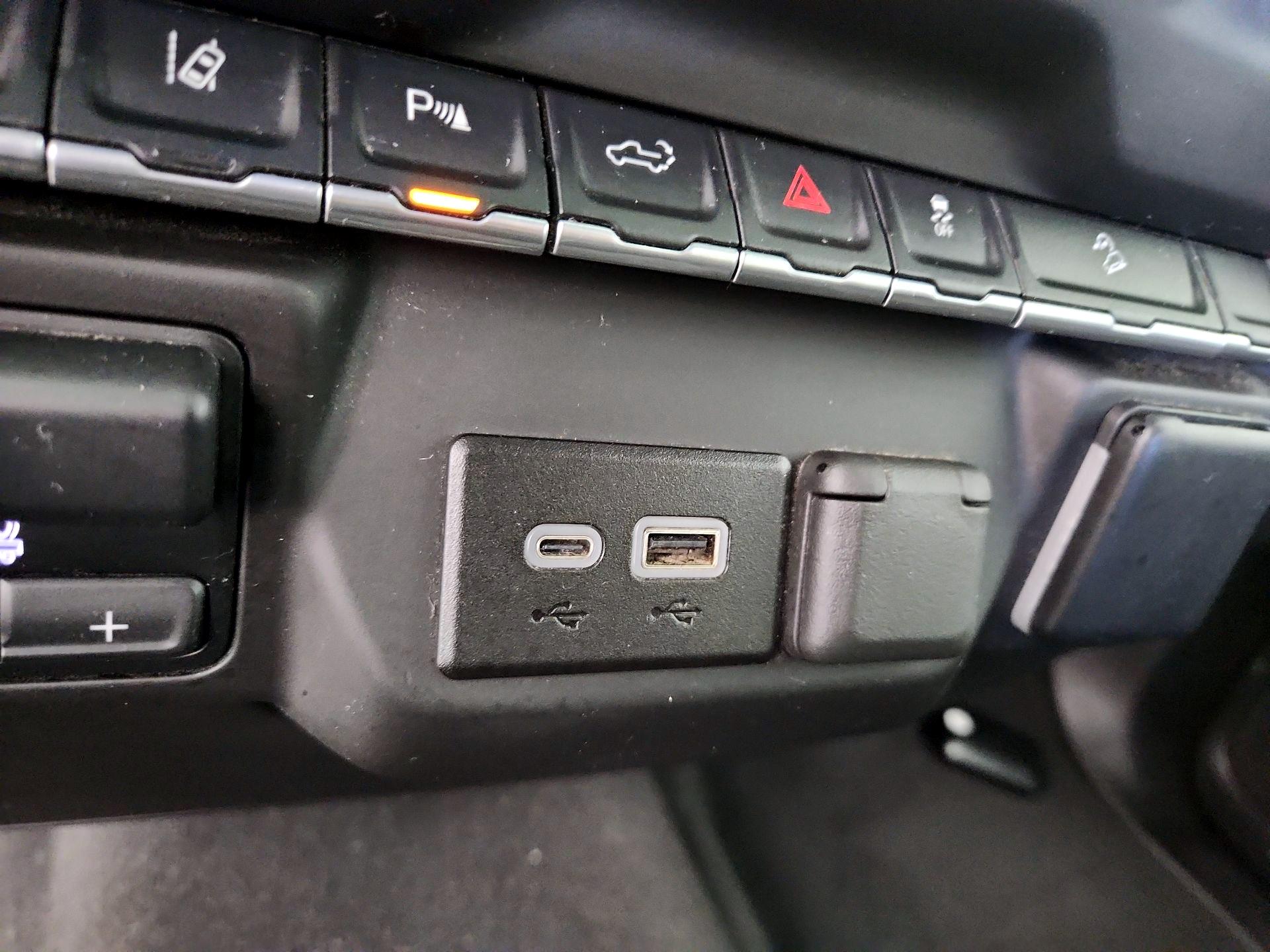 Thumbnail: 2024 Chevrolet Silverado 2500 - 18