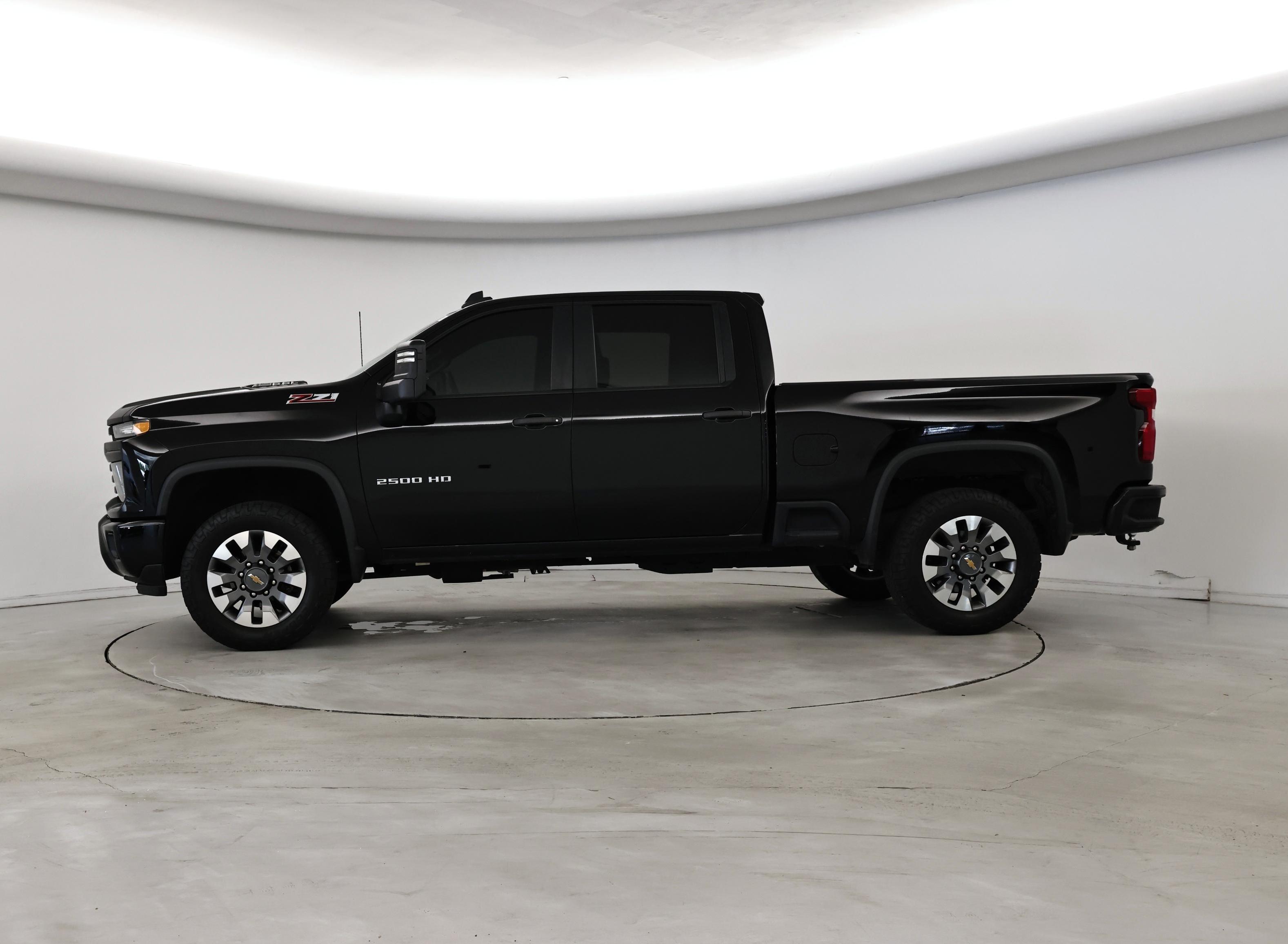 Thumbnail: 2024 Chevrolet Silverado 2500 - 3