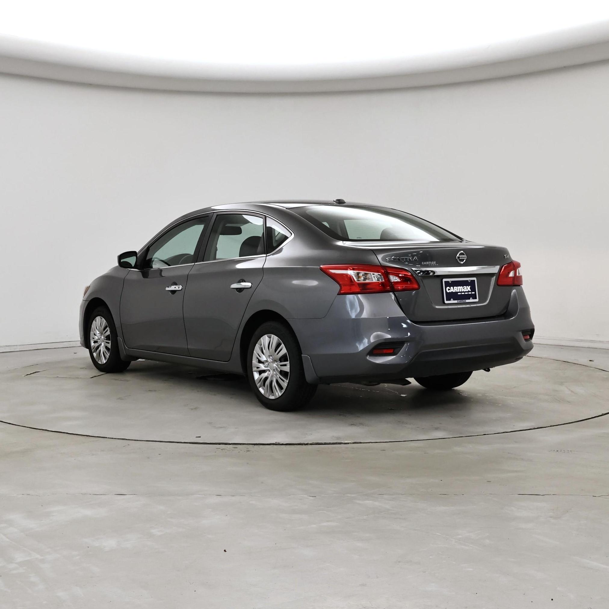 Thumbnail: 2017 Nissan Sentra - 2