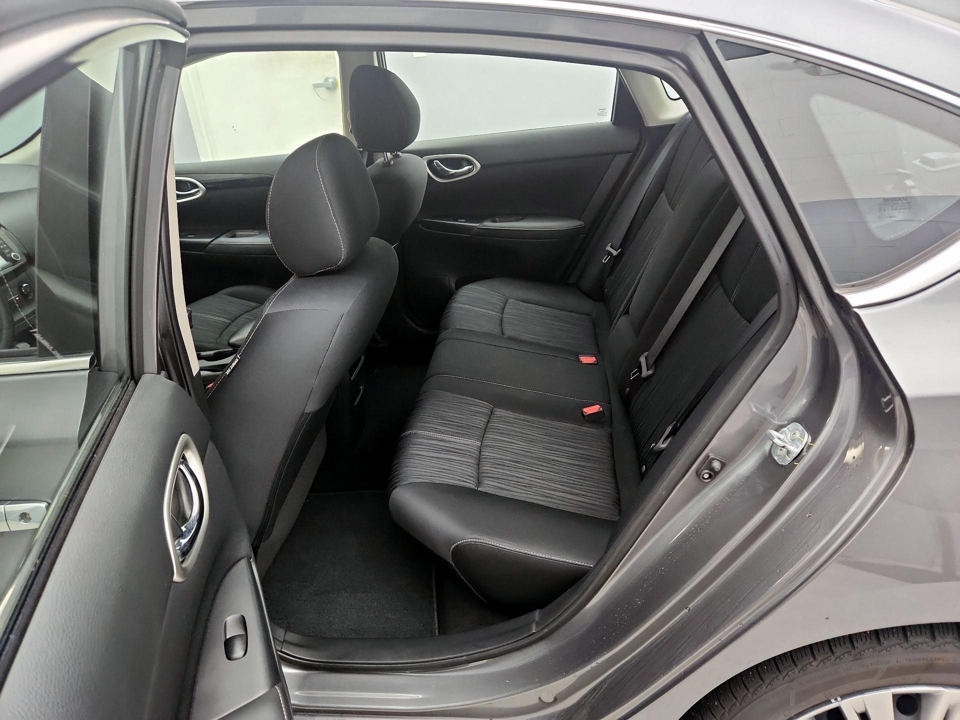 Thumbnail: 2017 Nissan Sentra - 20
