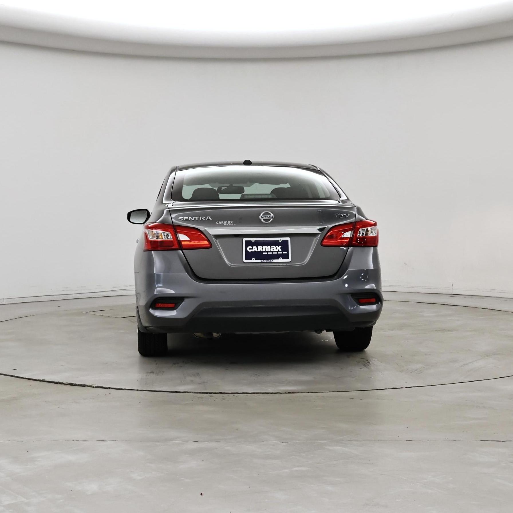 Thumbnail: 2017 Nissan Sentra - 6