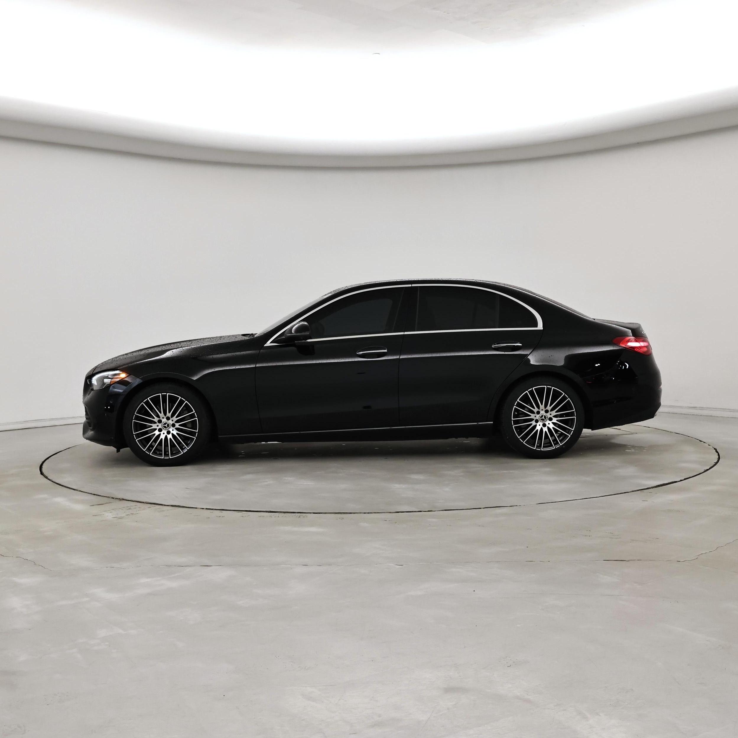 Thumbnail: 2022 Mercedes-Benz C-Class - 3