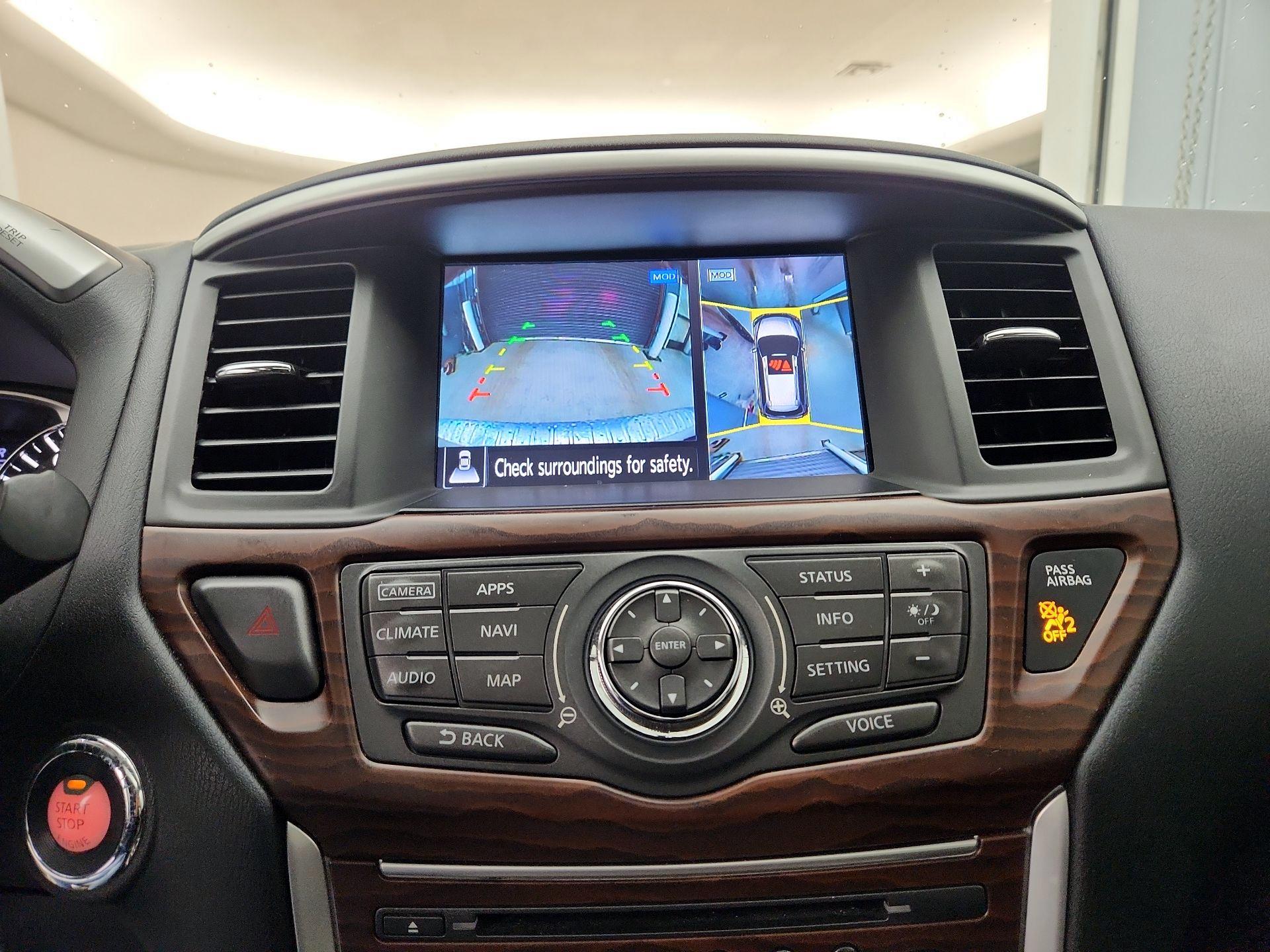Thumbnail: 2017 Nissan Pathfinder - 15