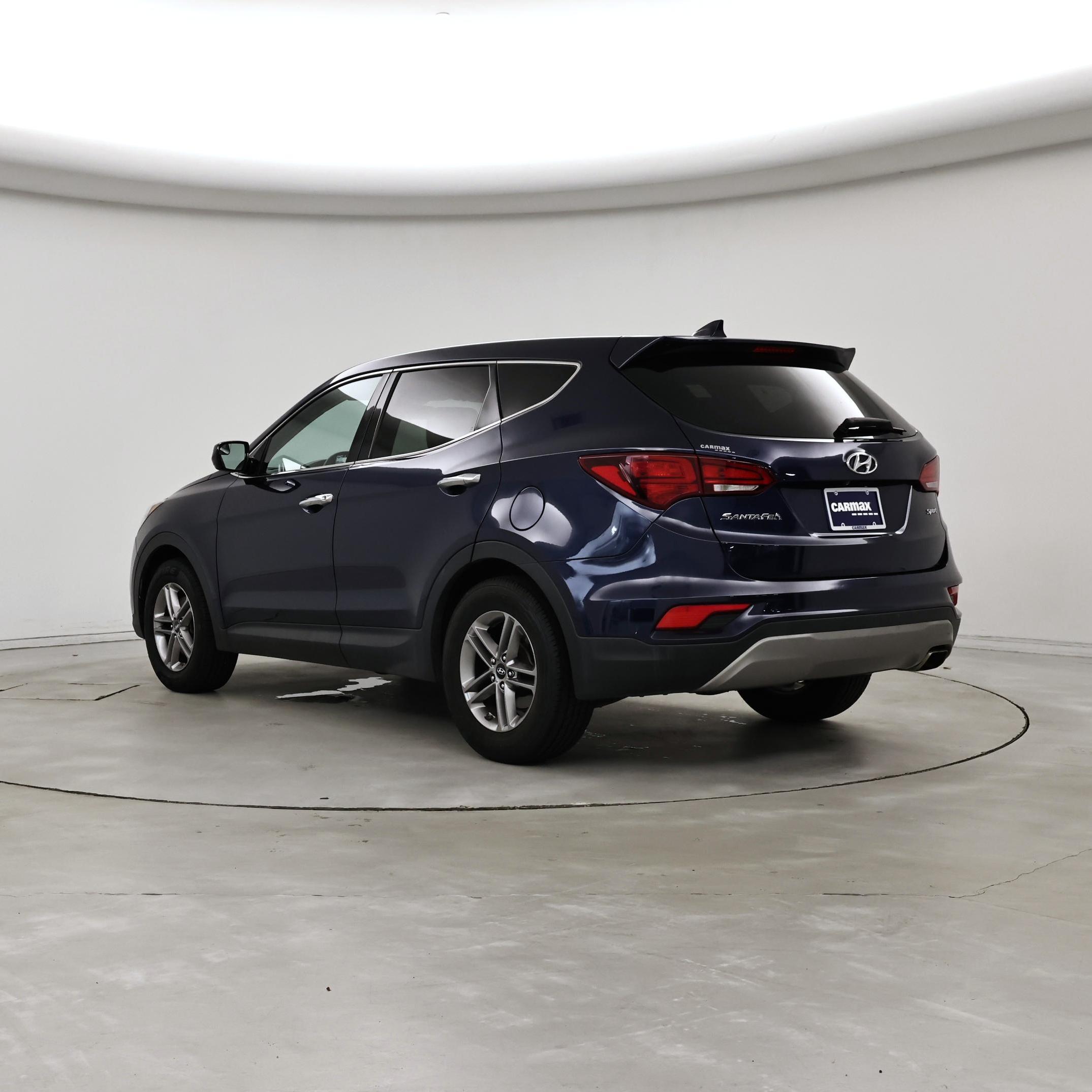 Thumbnail: 2017 Hyundai Santa Fe - 2