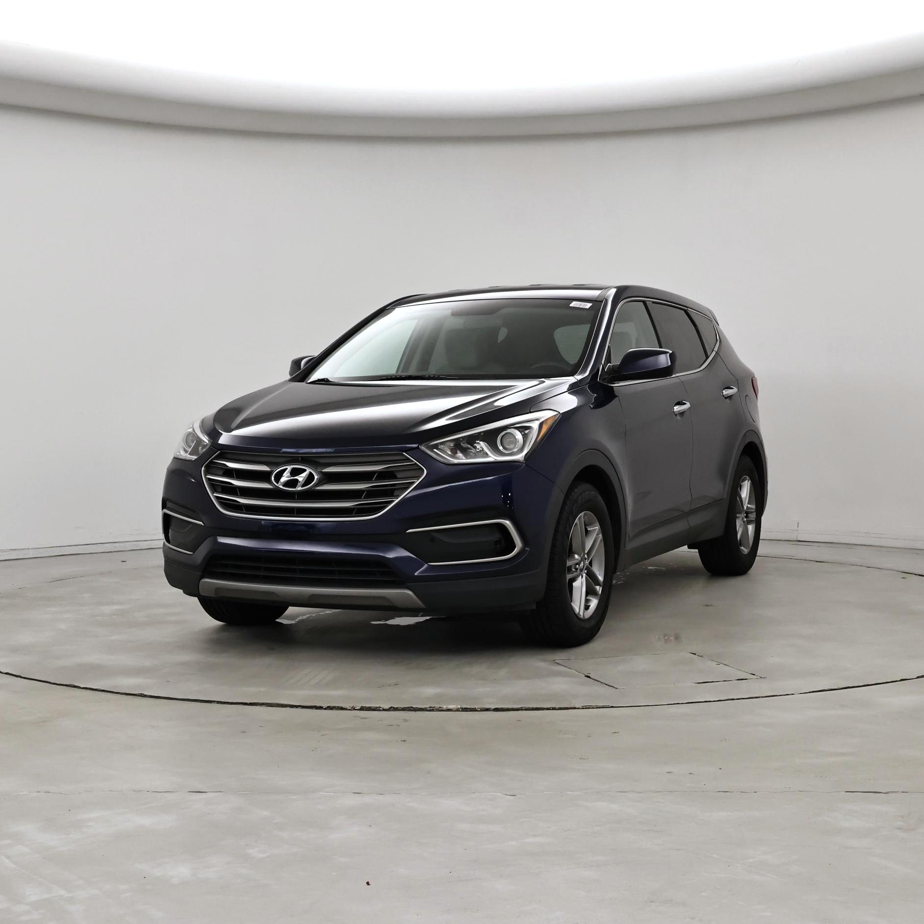 Thumbnail: 2017 Hyundai Santa Fe - 4