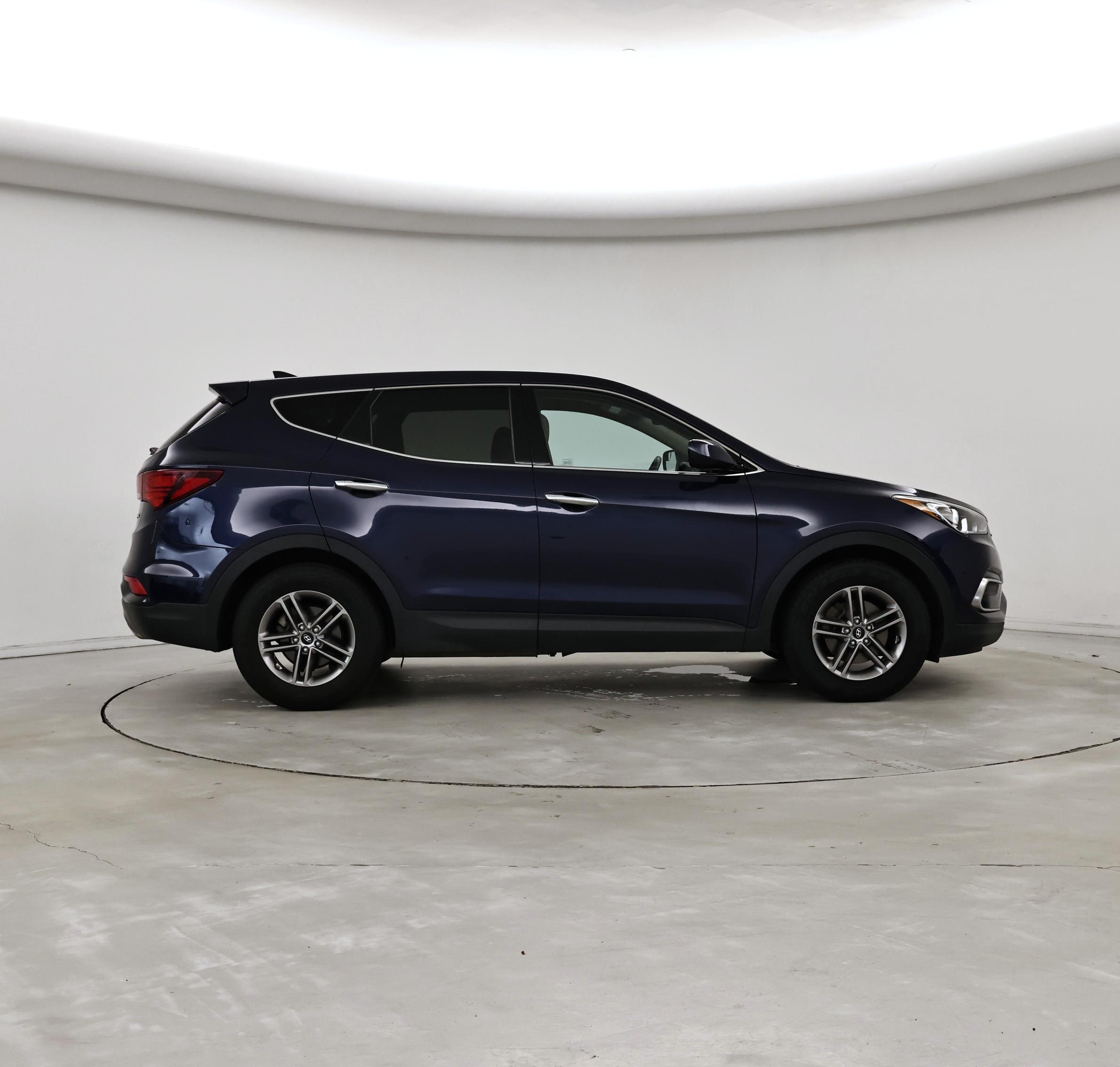 Thumbnail: 2017 Hyundai Santa Fe - 7