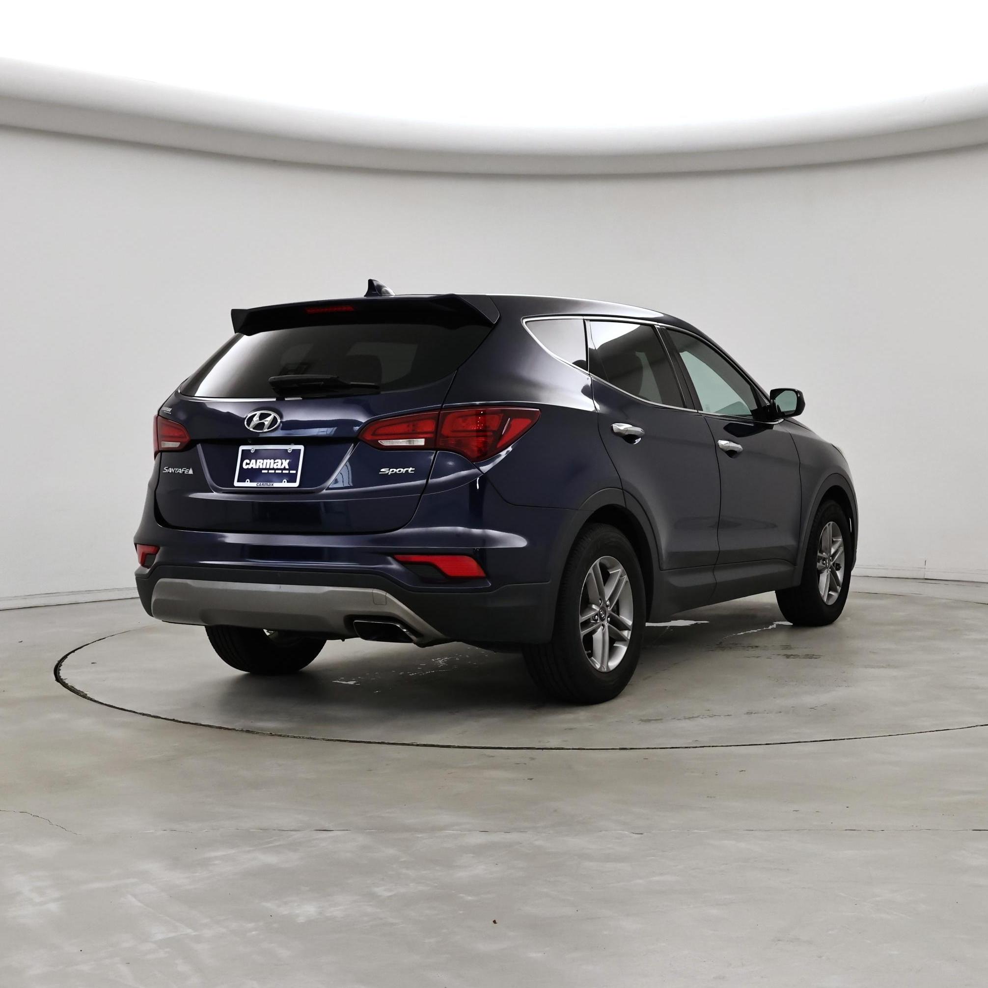 Thumbnail: 2017 Hyundai Santa Fe - 8