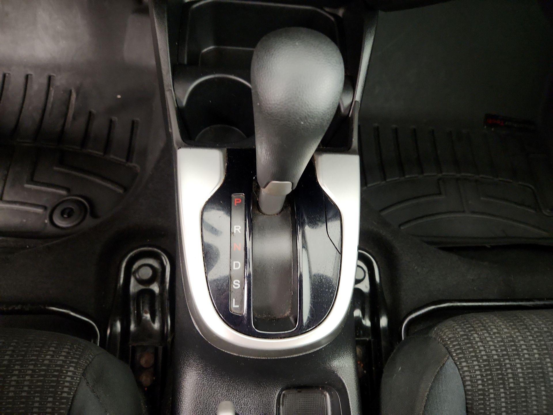 Thumbnail: 2015 Honda Fit - 15