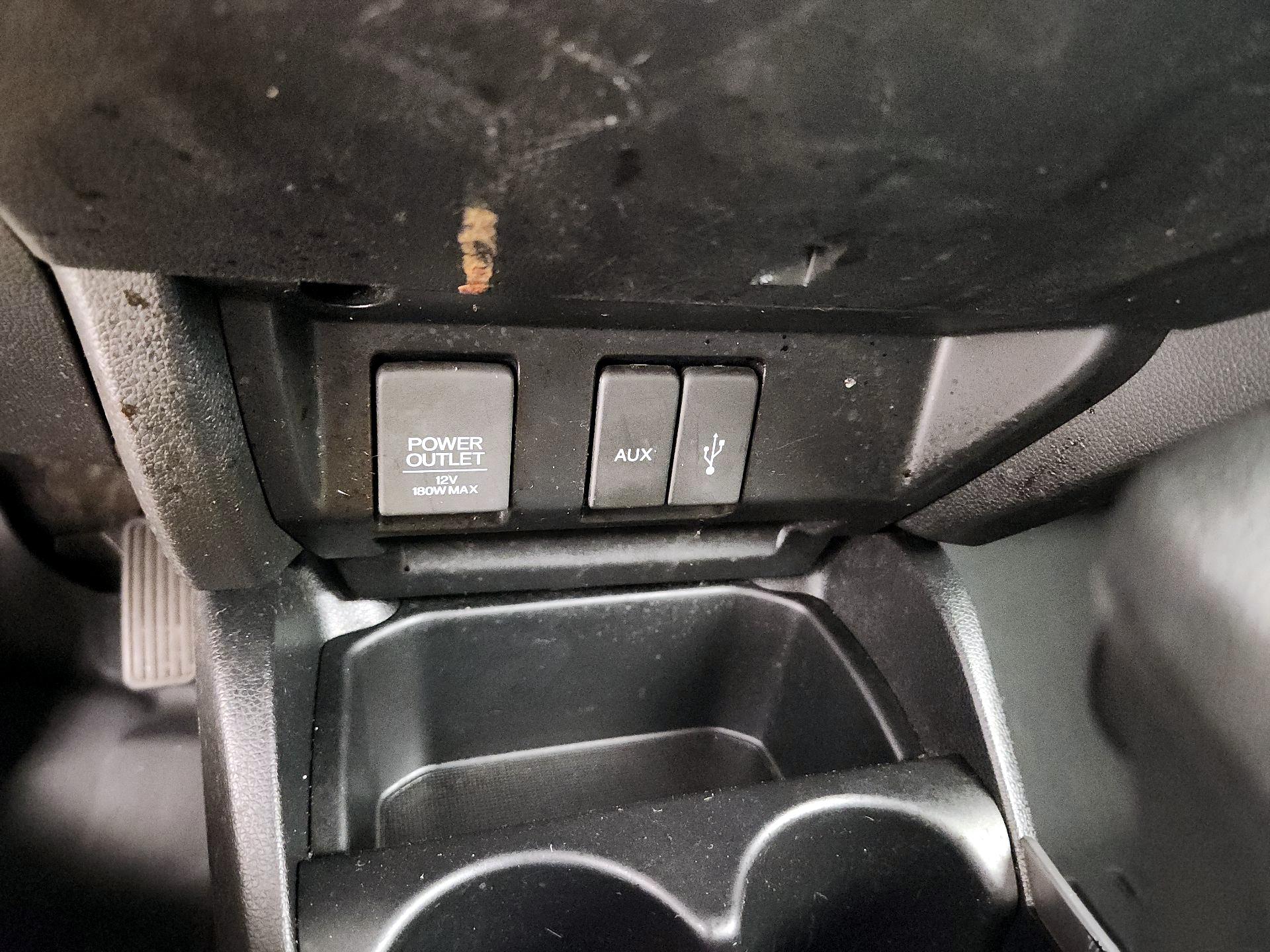 Thumbnail: 2015 Honda Fit - 16