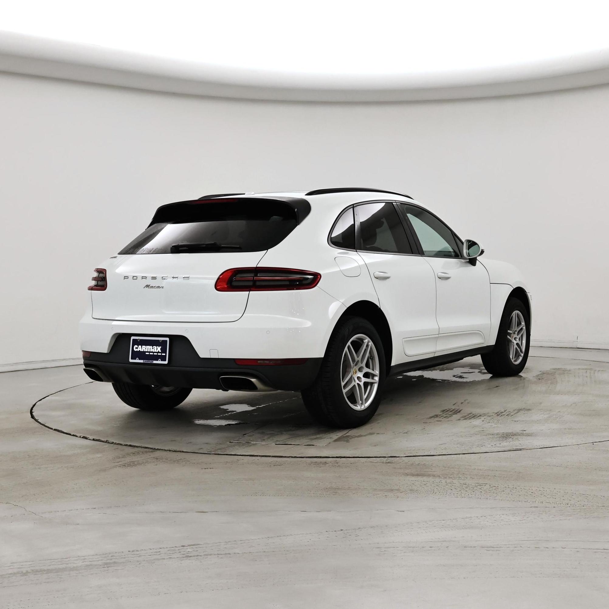 Thumbnail: 2018 Porsche Macan - 8