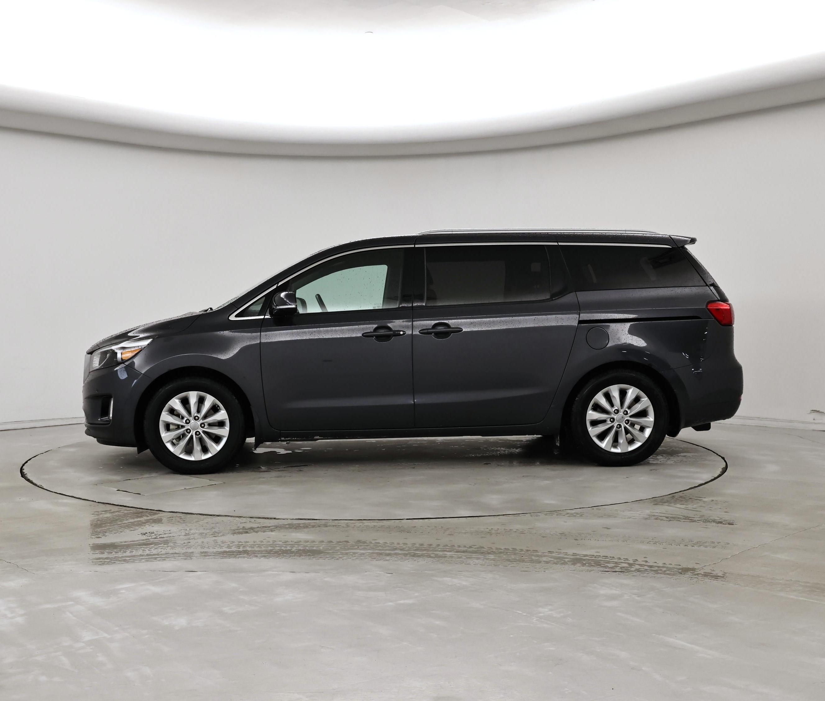 Thumbnail: 2017 Kia Sedona - 3
