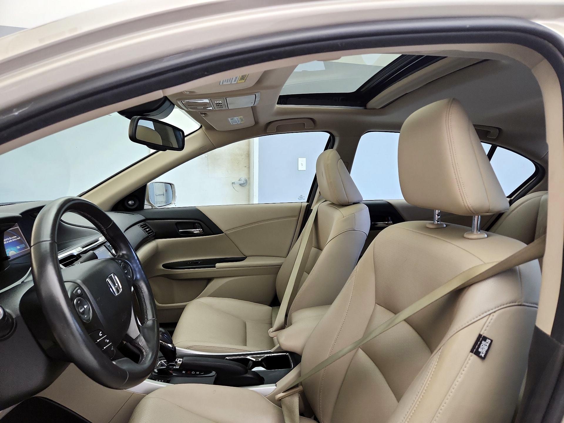 Thumbnail: 2014 Honda Accord - 19