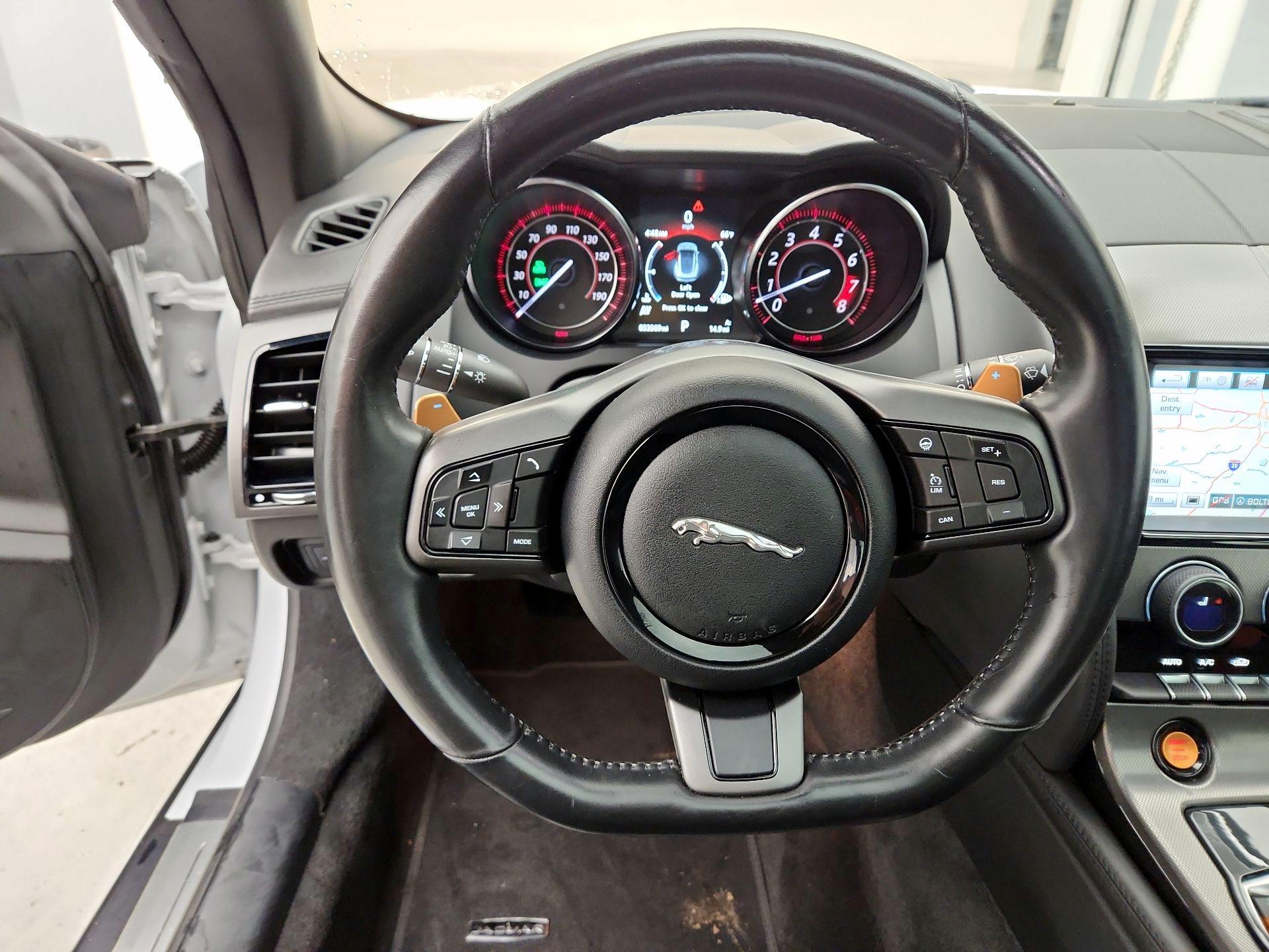 Thumbnail: 2016 Jaguar F-Type - 10
