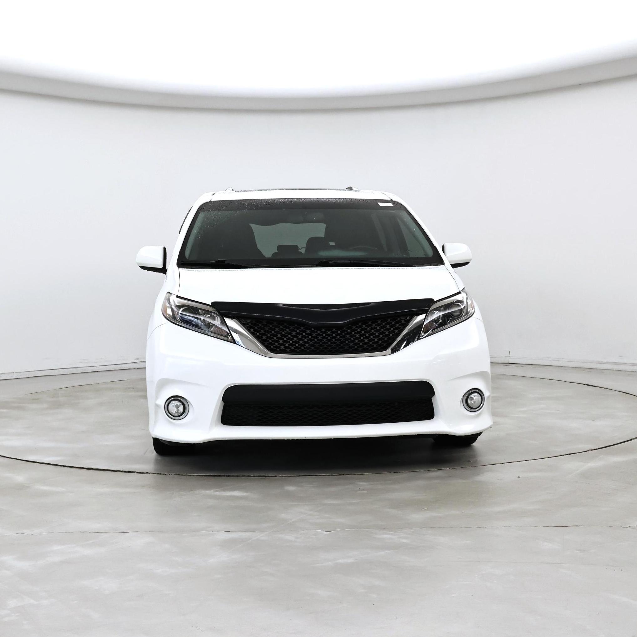 Thumbnail: 2017 Toyota Sienna - 5
