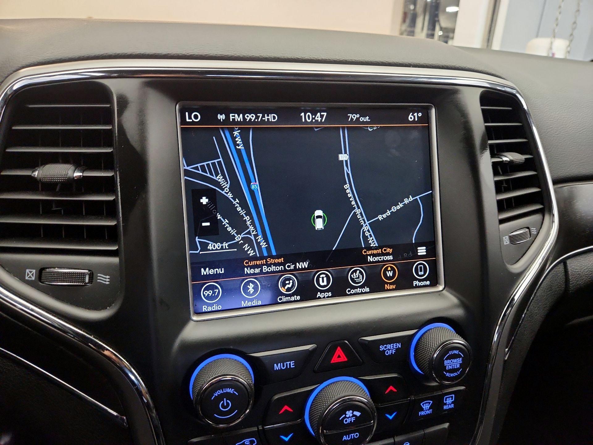 Thumbnail: 2018 Jeep Grand Cherokee - 14
