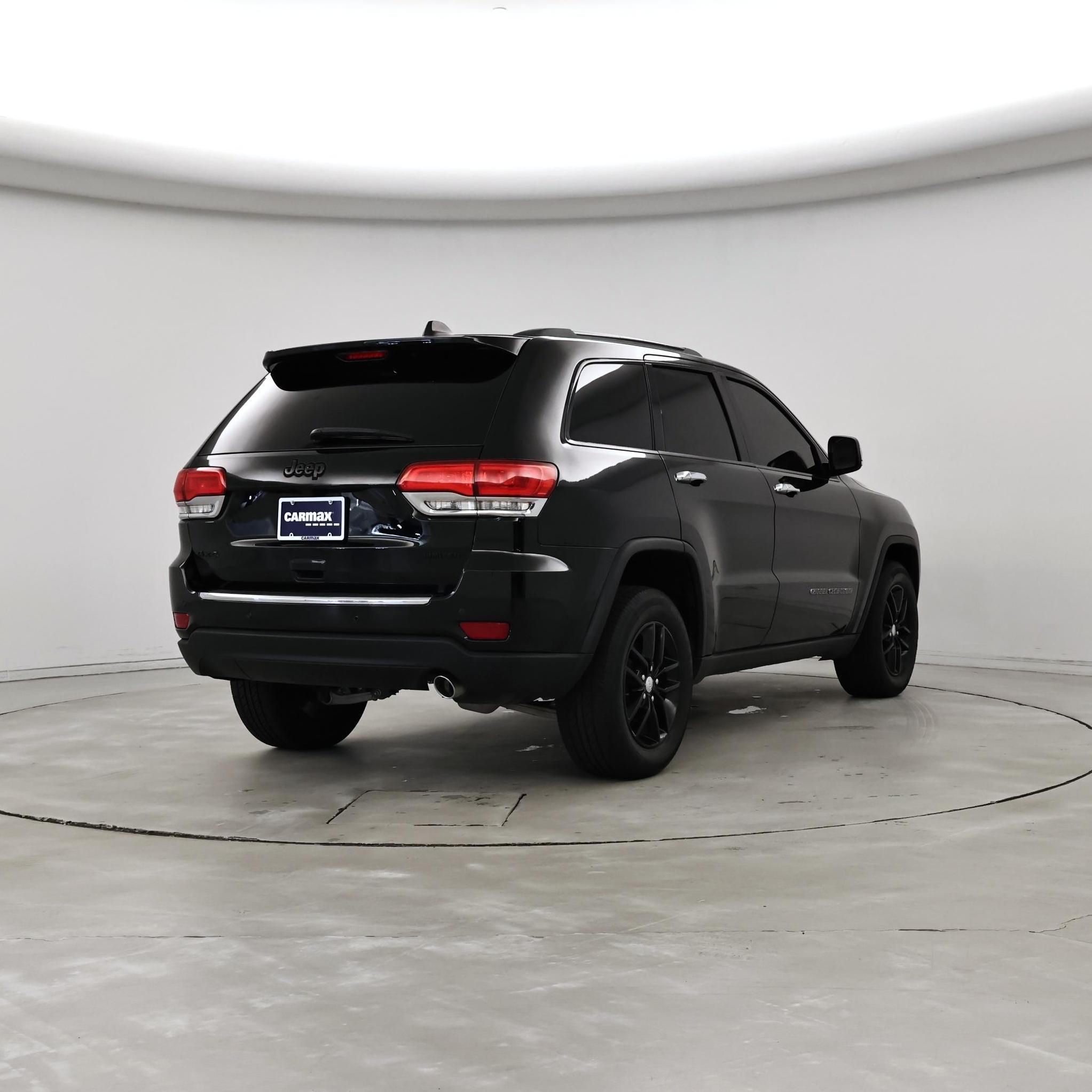 Thumbnail: 2018 Jeep Grand Cherokee - 8
