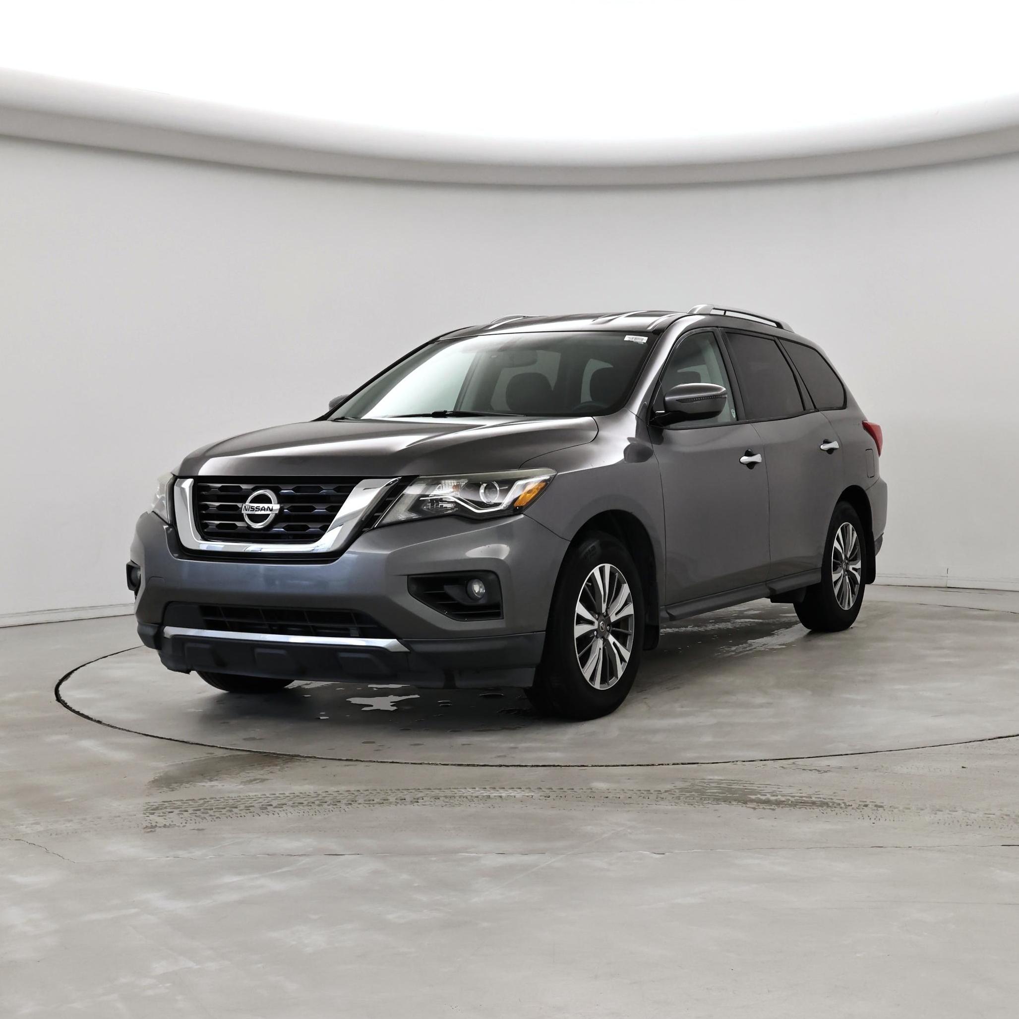 Thumbnail: 2017 Nissan Pathfinder - 4