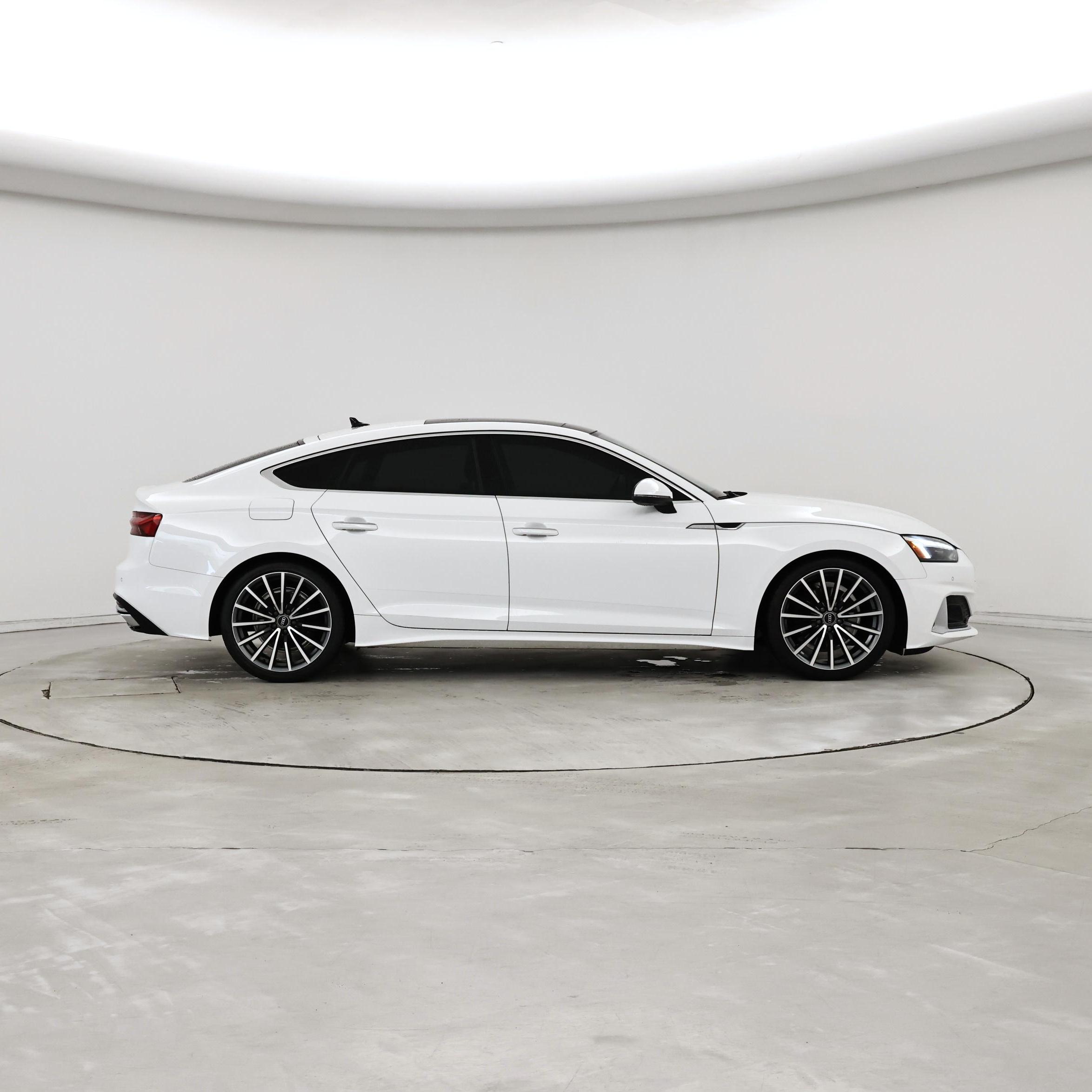 Thumbnail: 2021 Audi A5 - 7