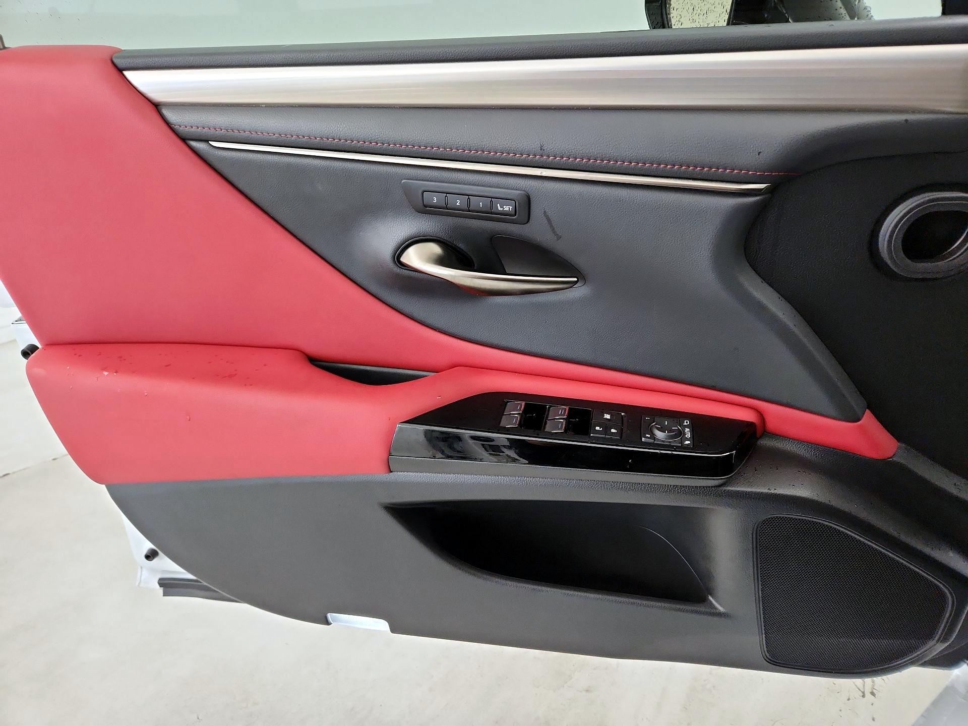 Thumbnail: 2023 Lexus ES - 12