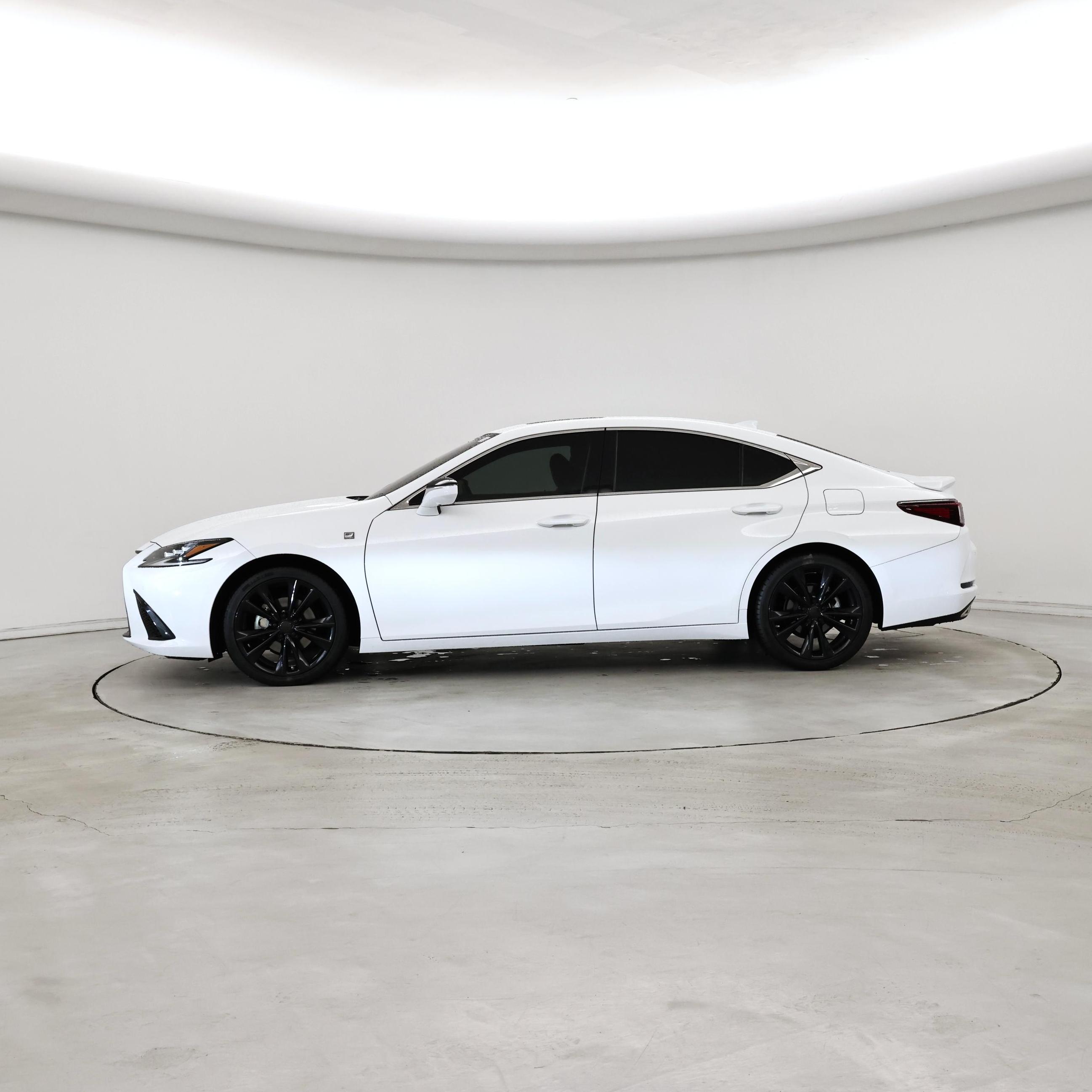 Thumbnail: 2023 Lexus ES - 3